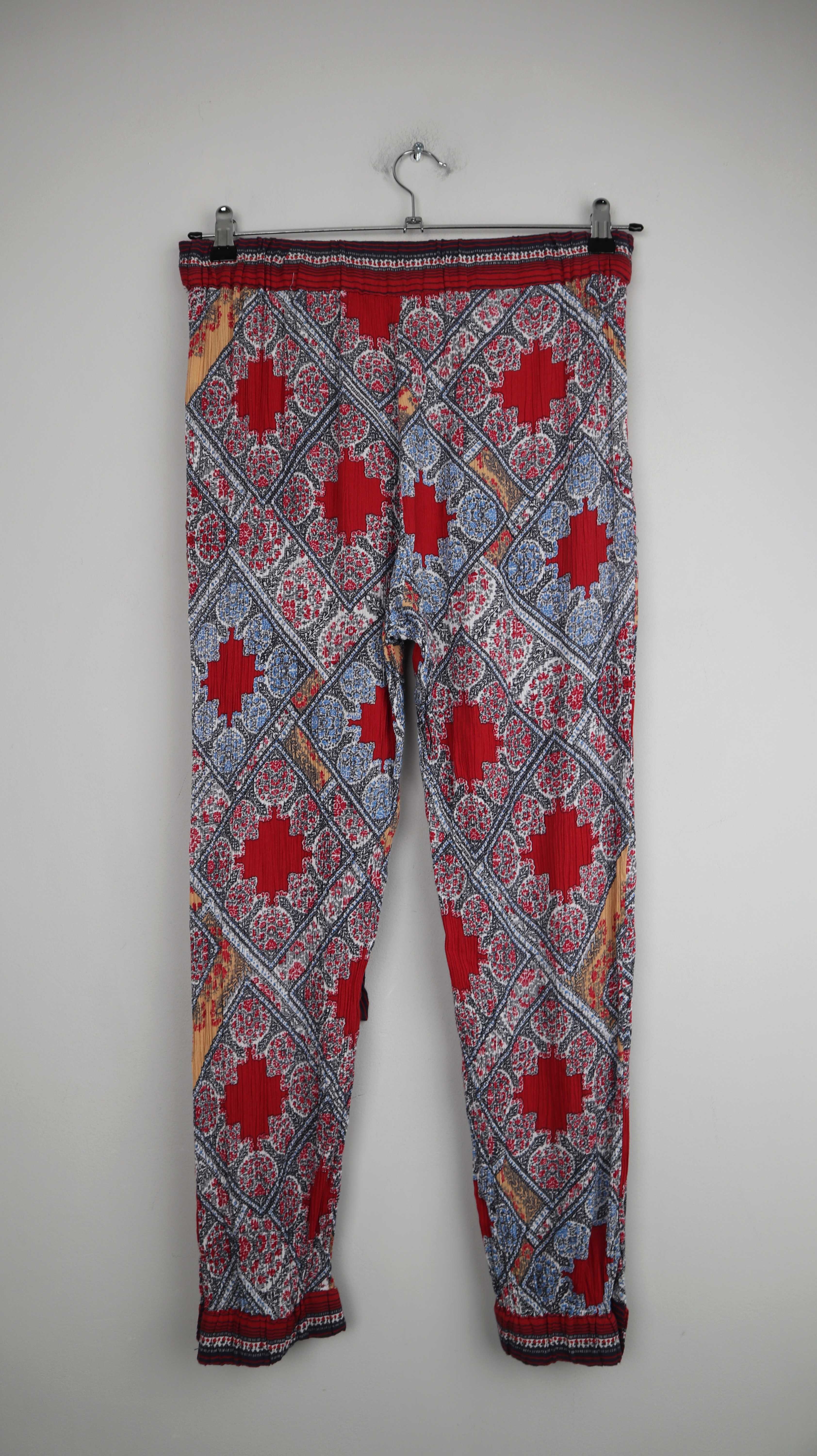 Zara Hose rot Paisley 38 M Sommerhose Chino Stoffhose