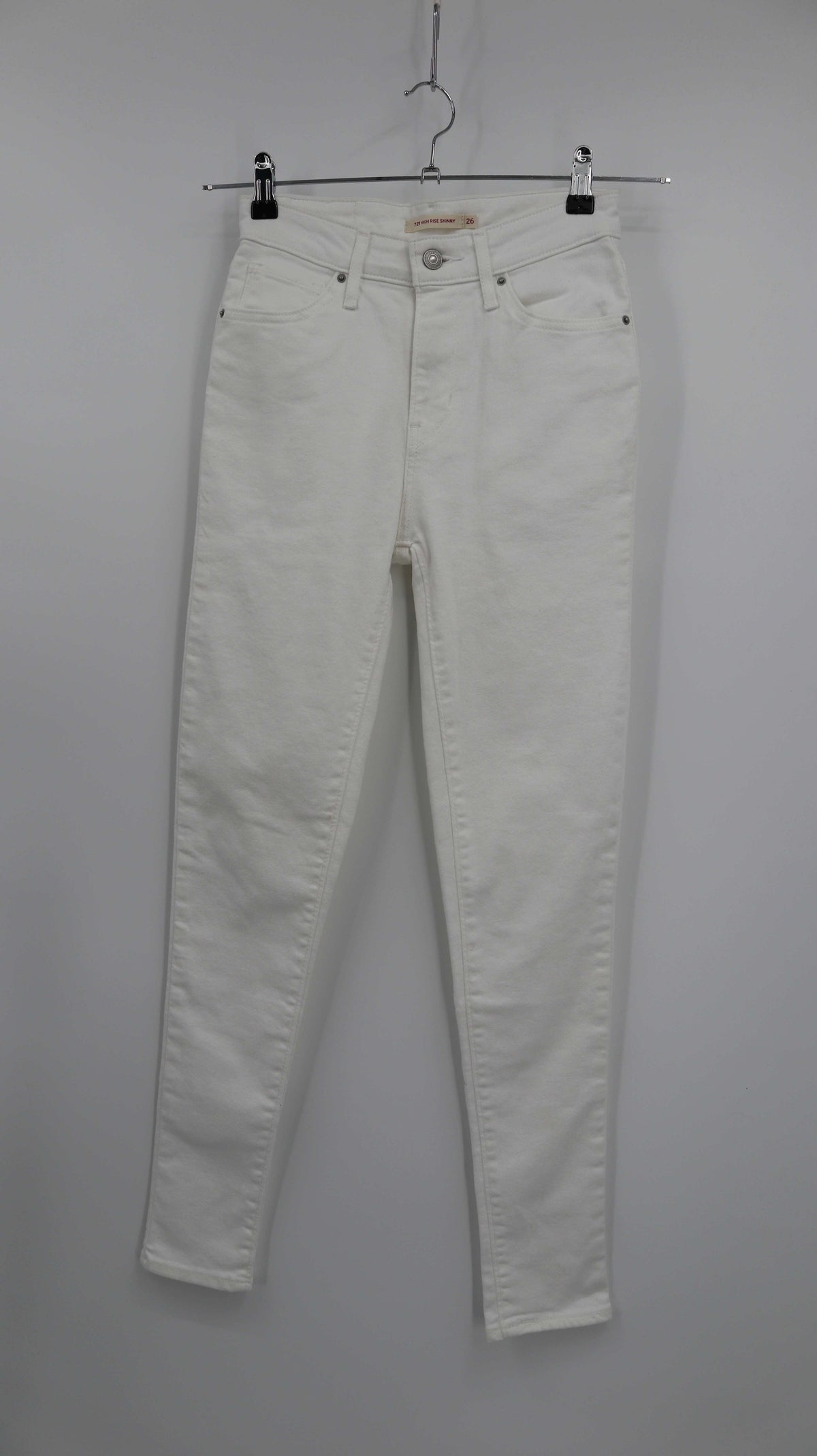 Levis 721 High Rise Skinny Hose Weiß 26 Jeans slim W26 L30