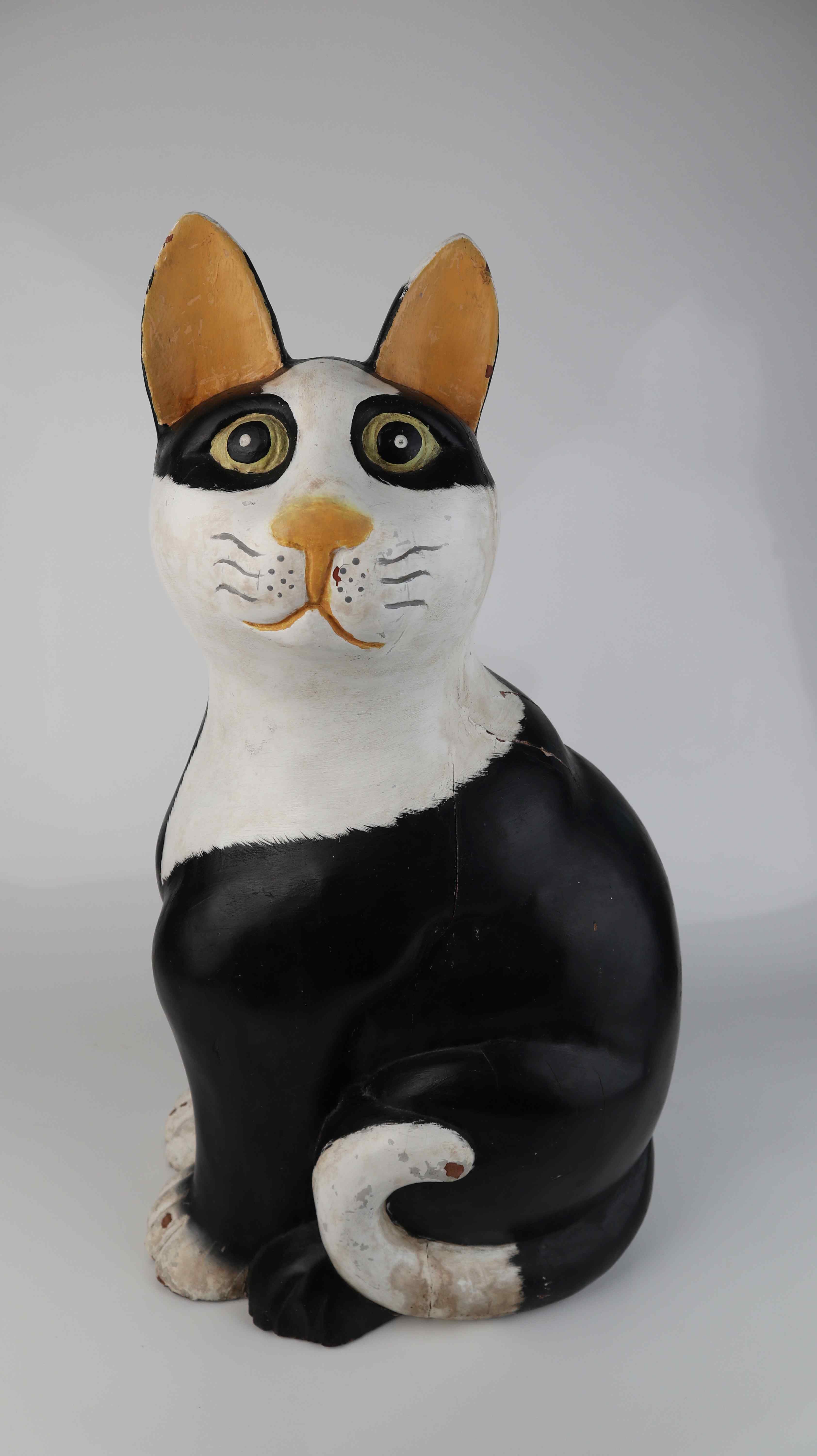 Handgemachte Holzkatze Katzenfigur schwarz weiß Vollholz Statue
