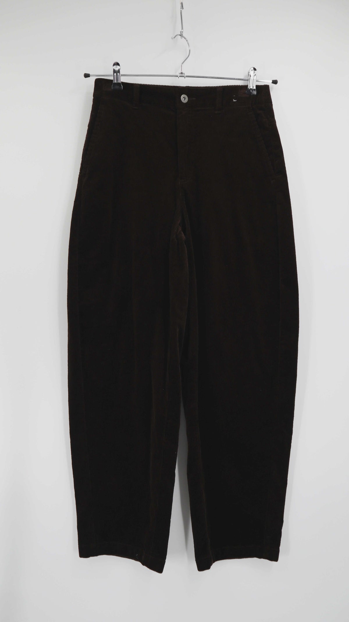 Uniqlo Hose braun Cord Cordhose 38 M Ballonhose dunkelbraun