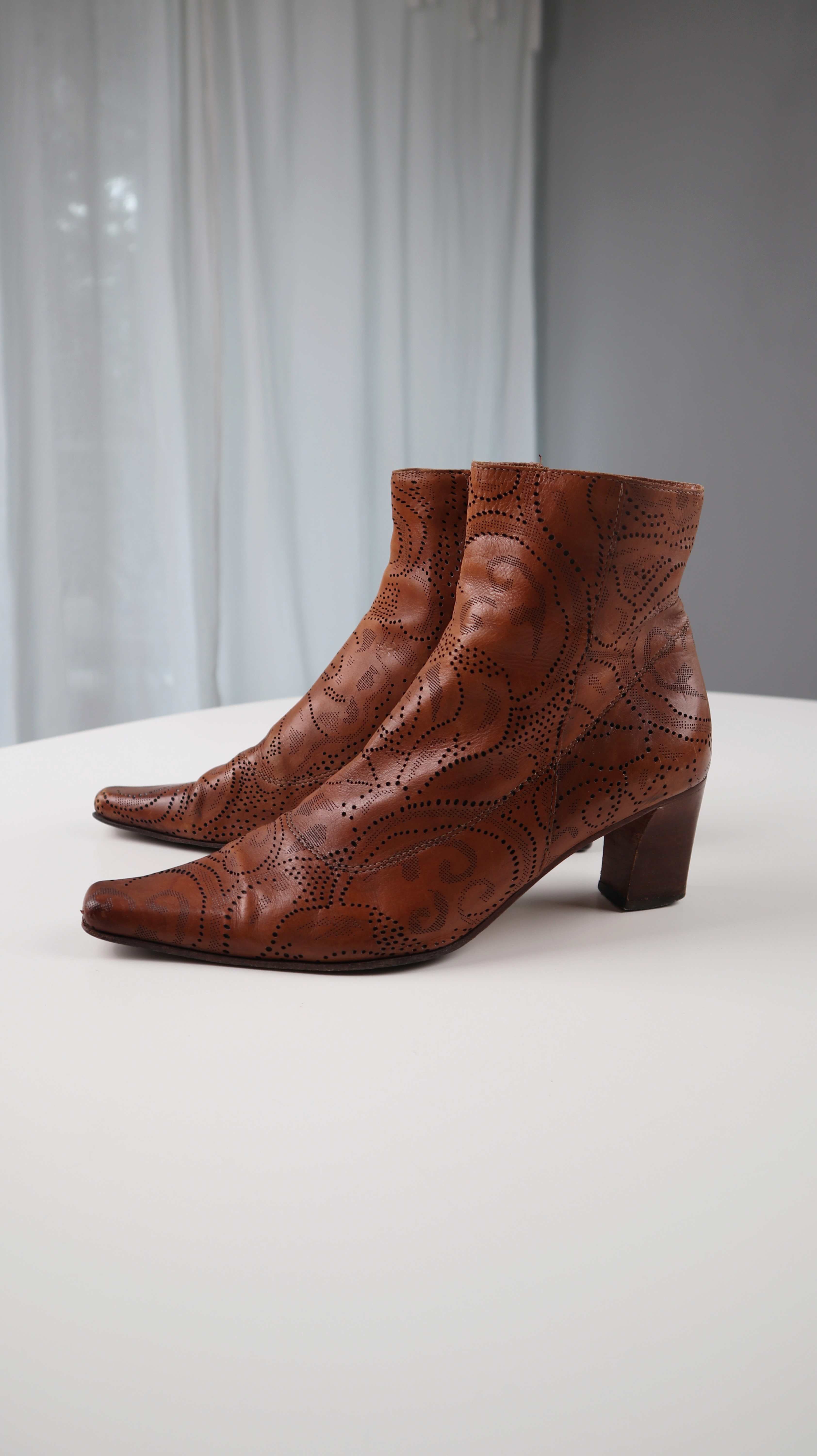 Maripe Stiefeletten Stiefel braun 38 Lederstiefel spitz 90s