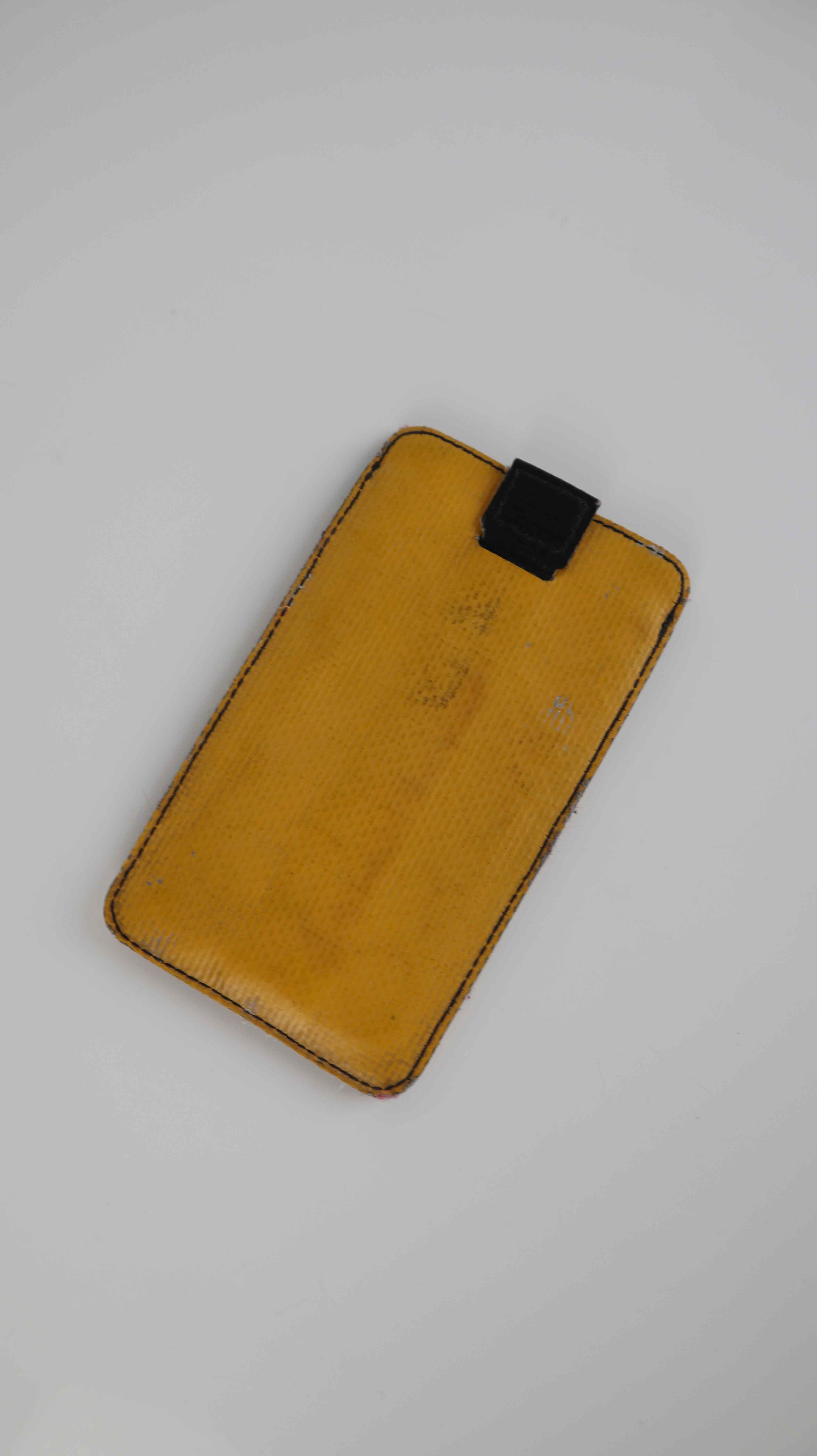 Freitag Handycase Handytasche gelb Handyhülle recycelt