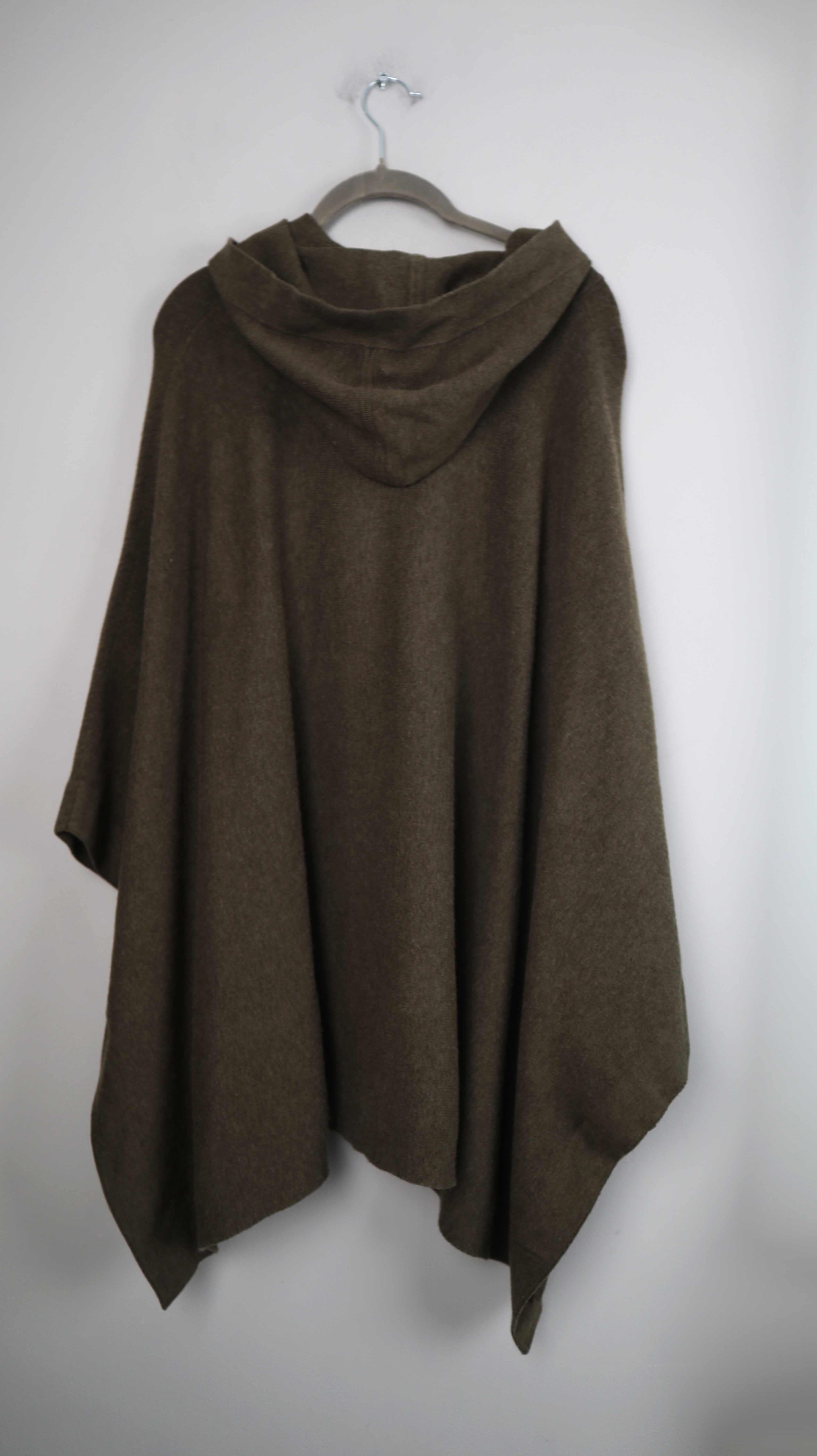 Massimo Dutti Poncho Grün Khaki Olivgrün Cardigan Jacke Cape 38 M