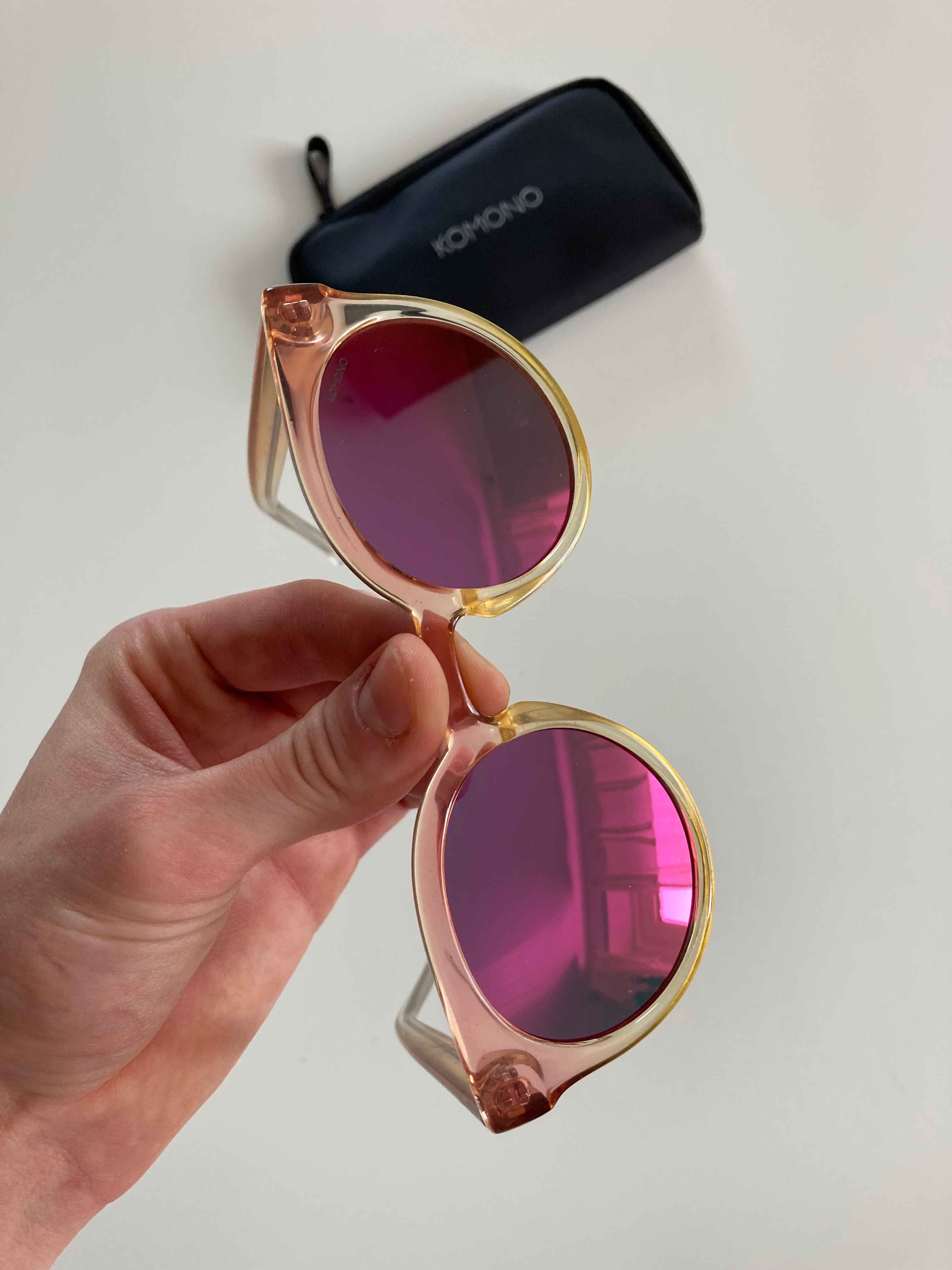 Komono Sonnenbrille Brille neu rund verspiegelt aprikot pink