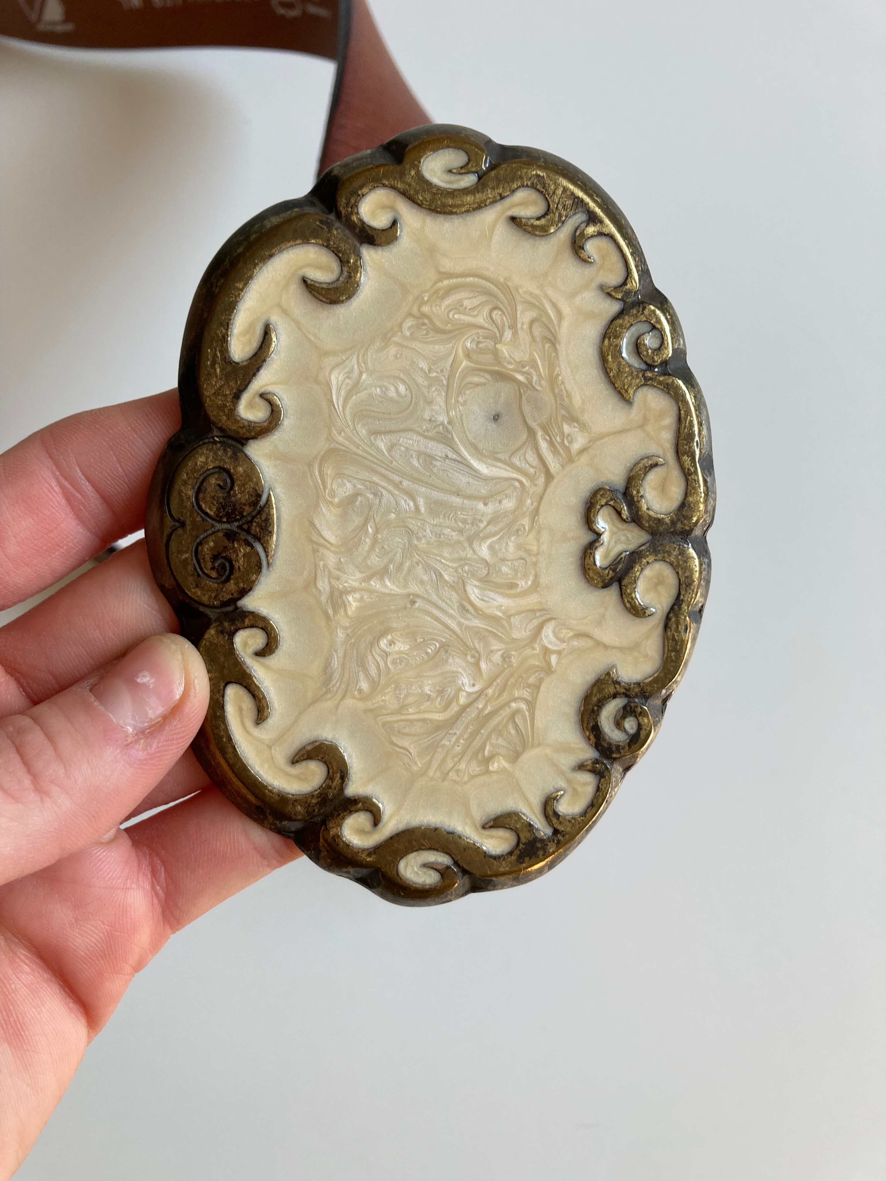 Zieger Ledergürtel Gürtel Braun Beige Oval große Schnalle