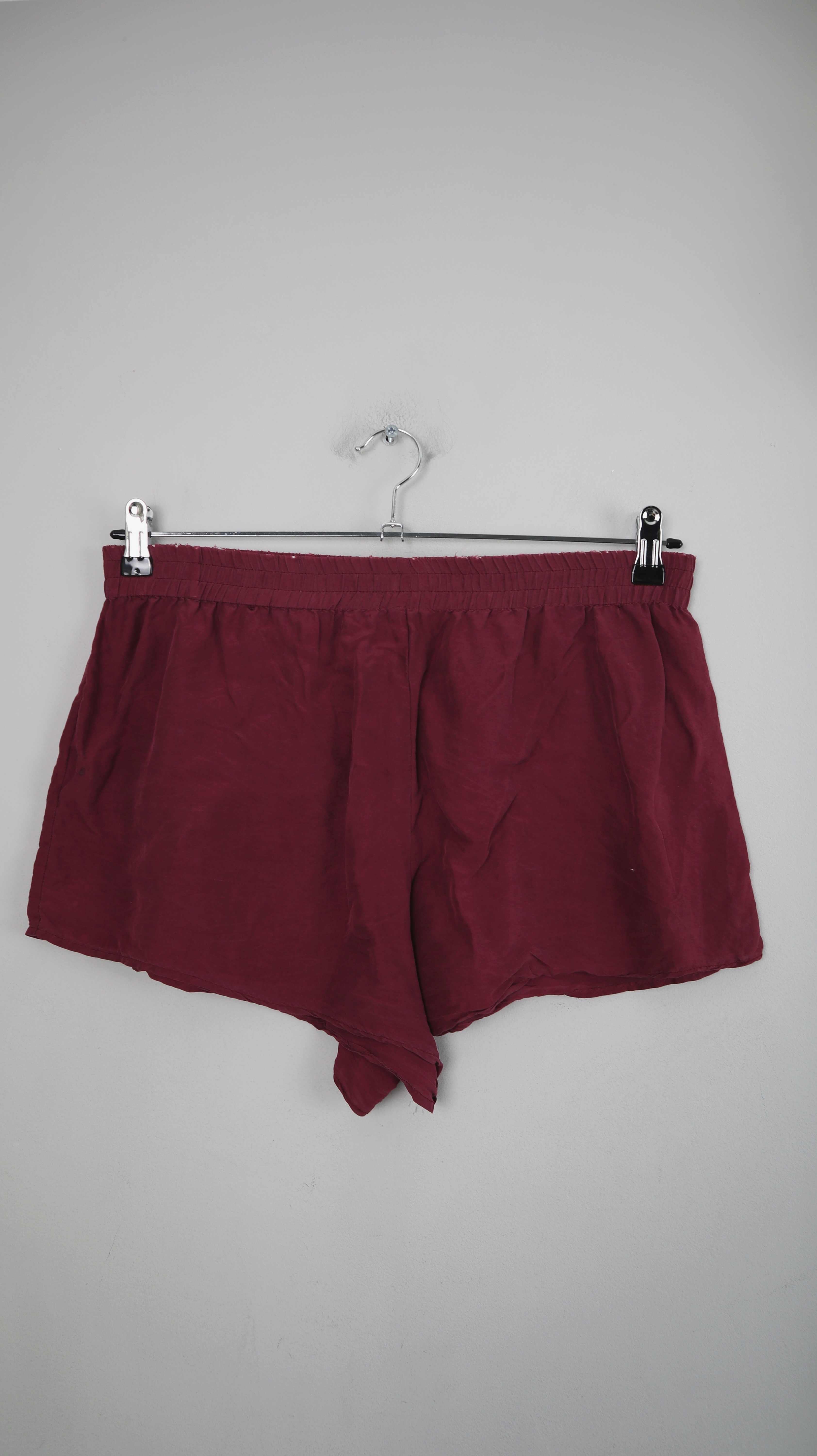 Shorts Seide rot kurze Hose Seidenshorts 38 M basic Schlafshorts