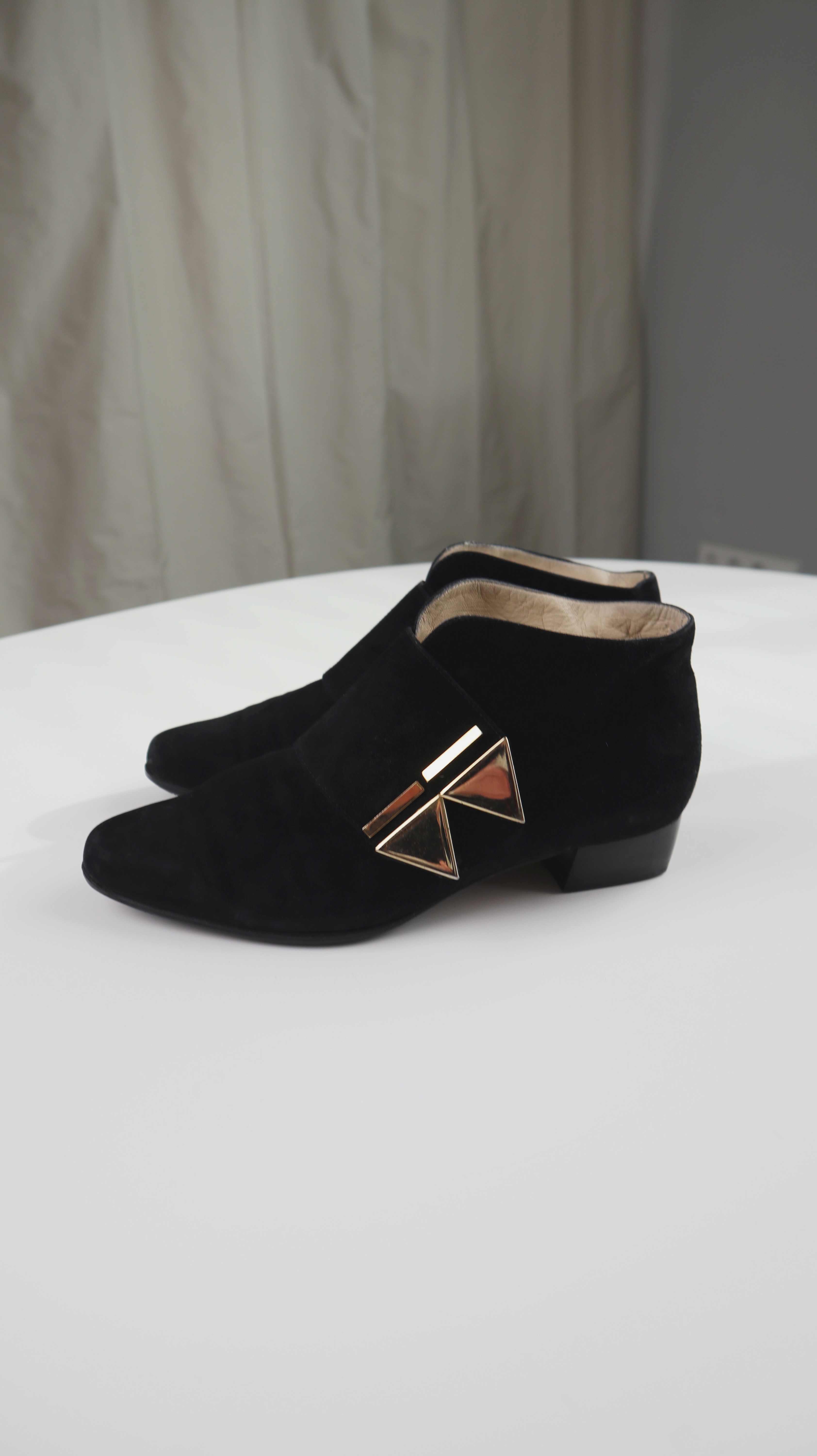 Sergio Rossi Slipper schwarz Wildleder 37,5 Gold Halbschuhe