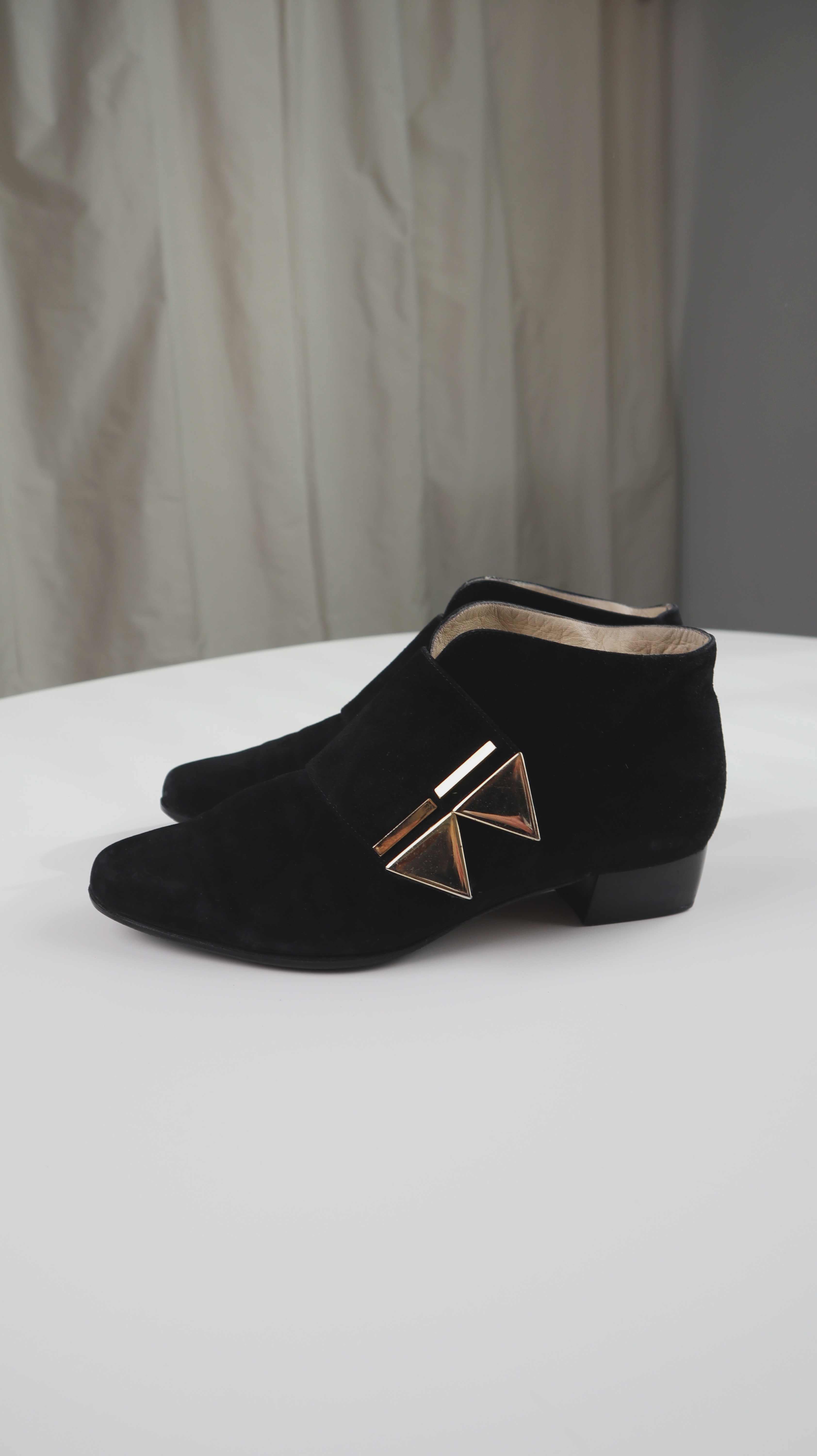 Sergio Rossi Slipper schwarz Wildleder 37,5 Gold Halbschuhe