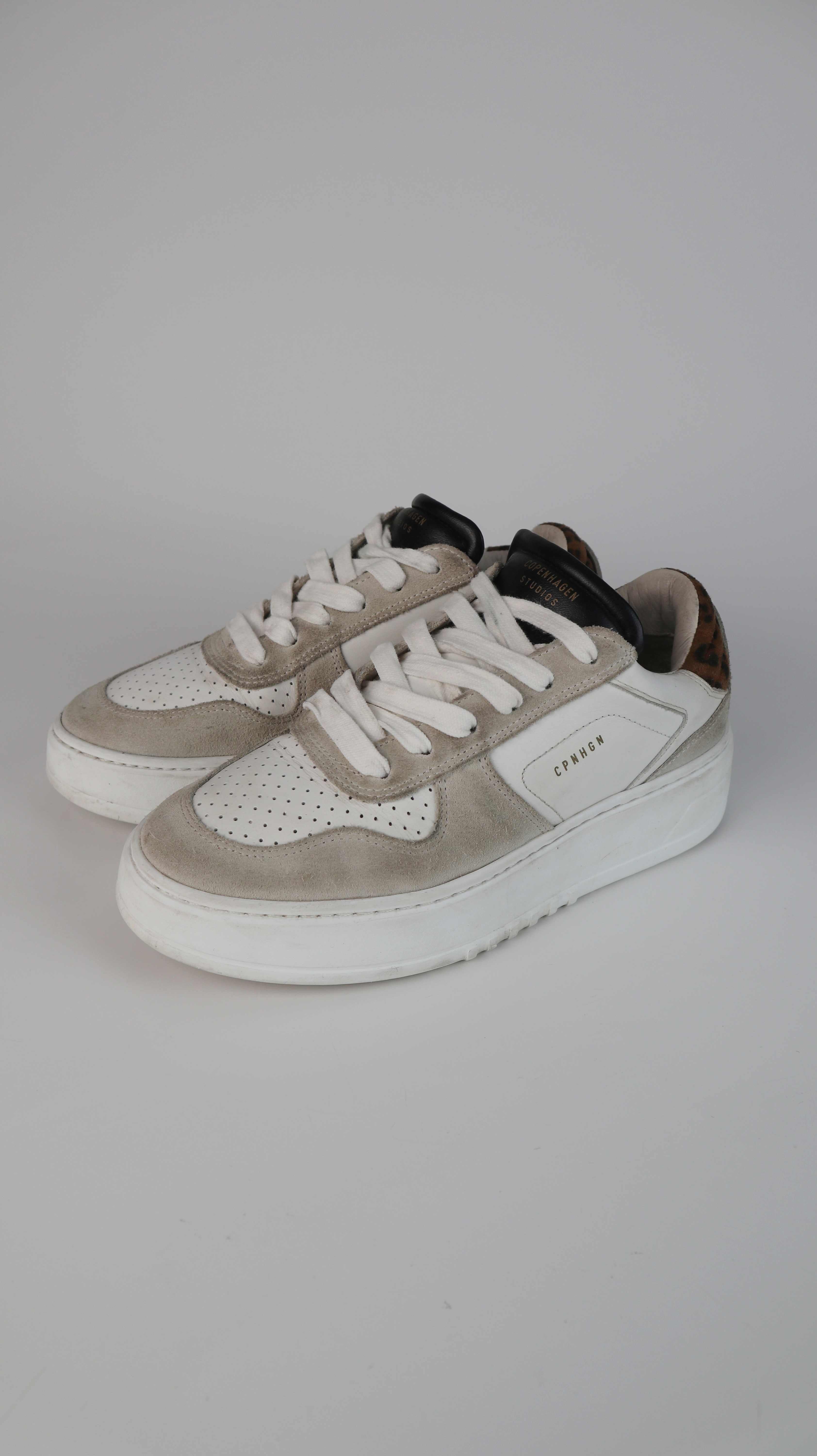 Copenhagen Studios Sneaker 38 Turnschuhe weiß Leo Beige