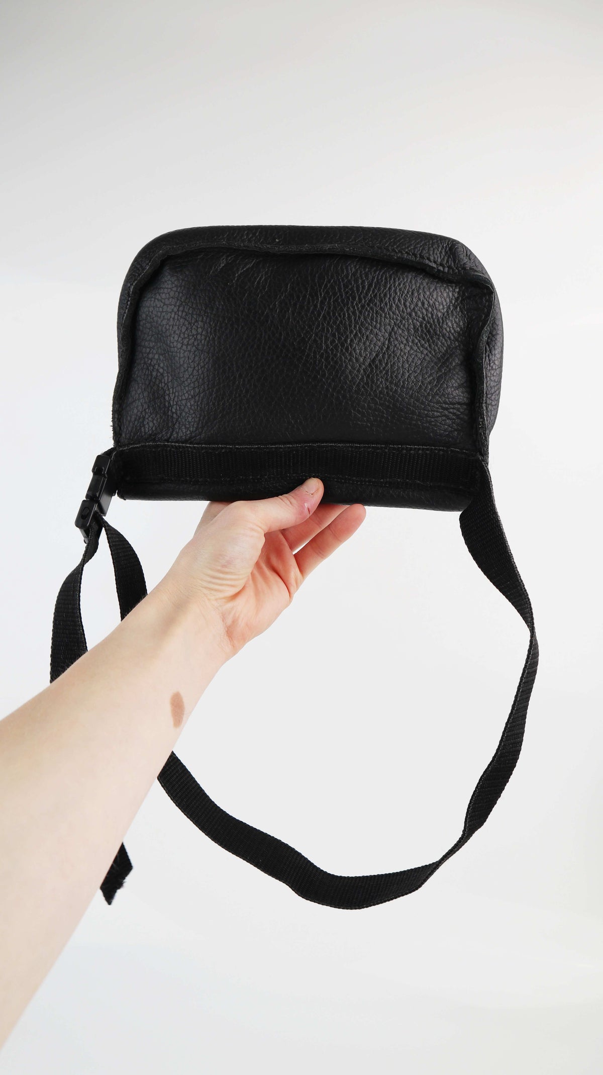Tasche Umhängetasche Leder Ledertasche Bauchtasche Glattleder