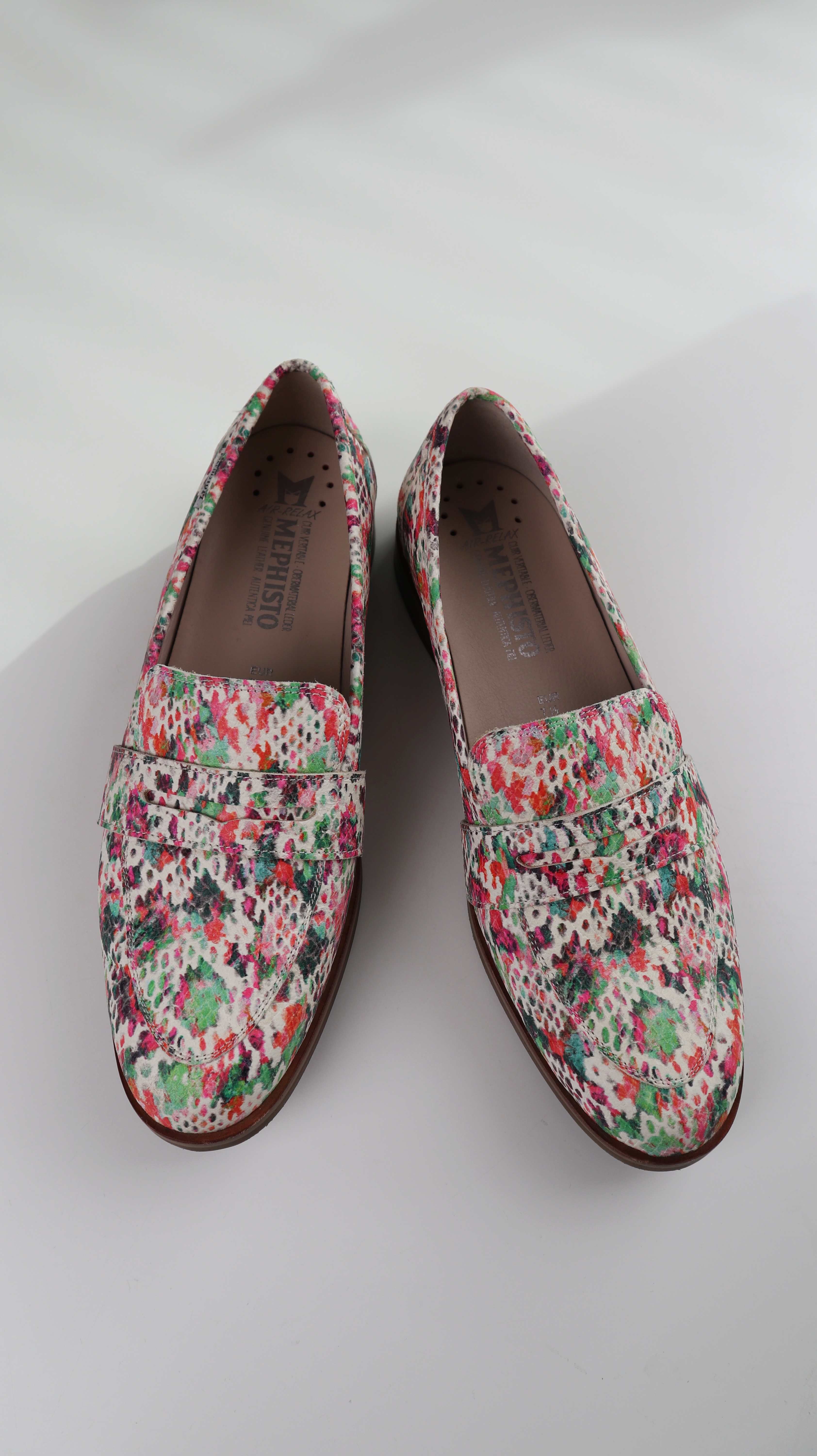 Mephisto Mokassins Slipper bunt weiß 41,5 Halbschuhe 7,5