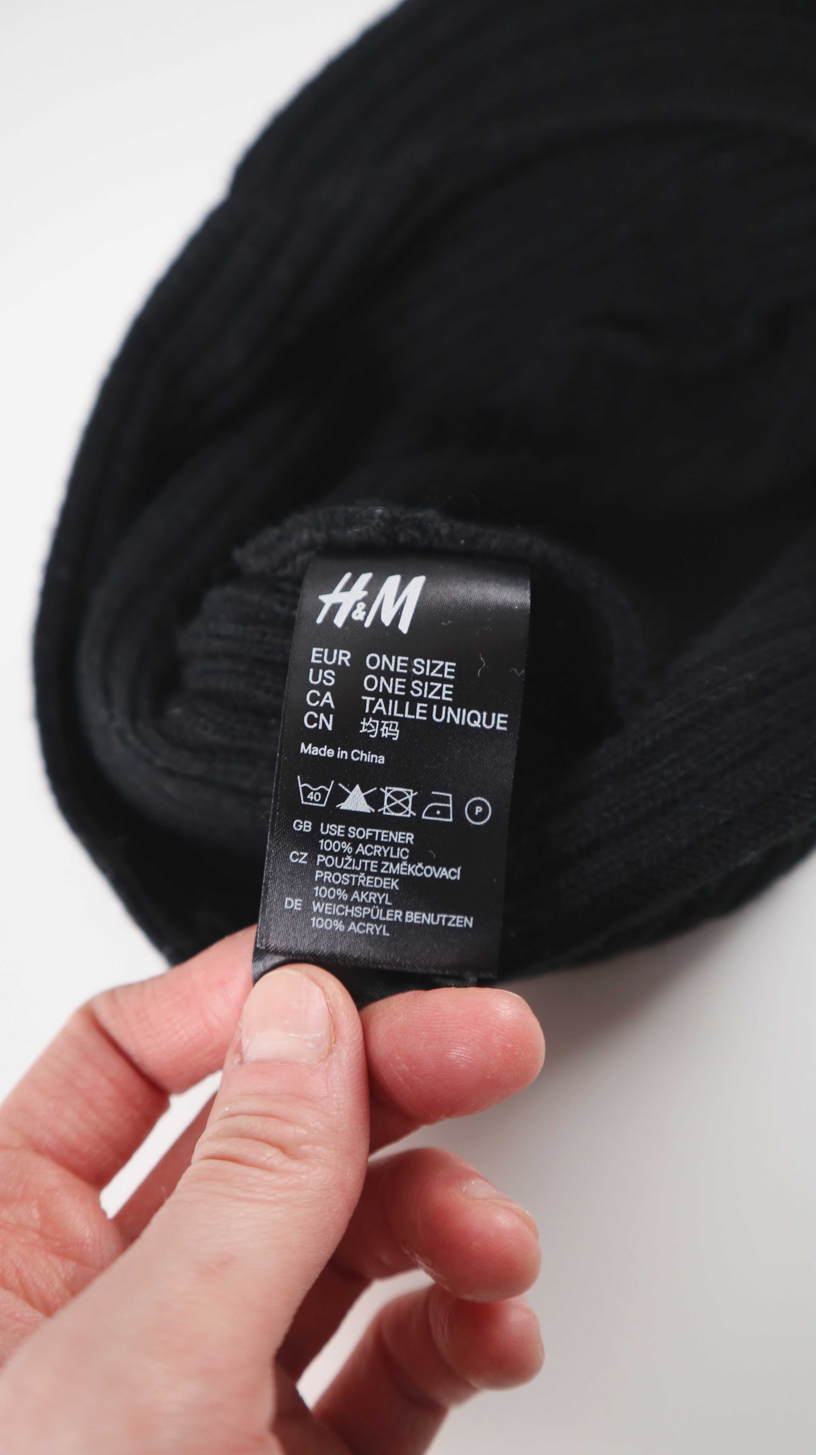 H&M Mütze Kappe schwarz ripped 90s