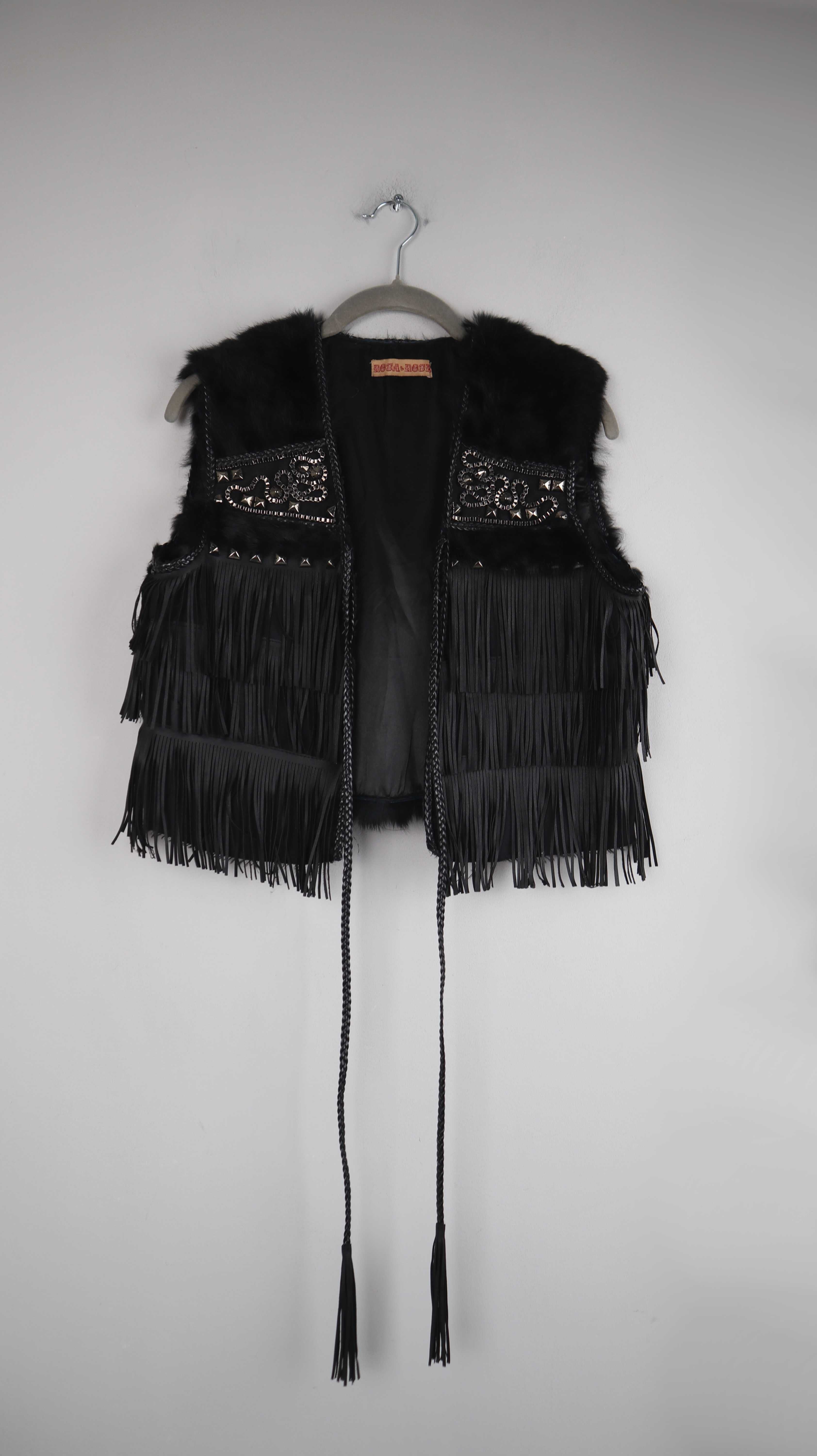 Rosa & Rose Weste schwarz Fellweste Hippie Bohemian Fransen bestickt S M