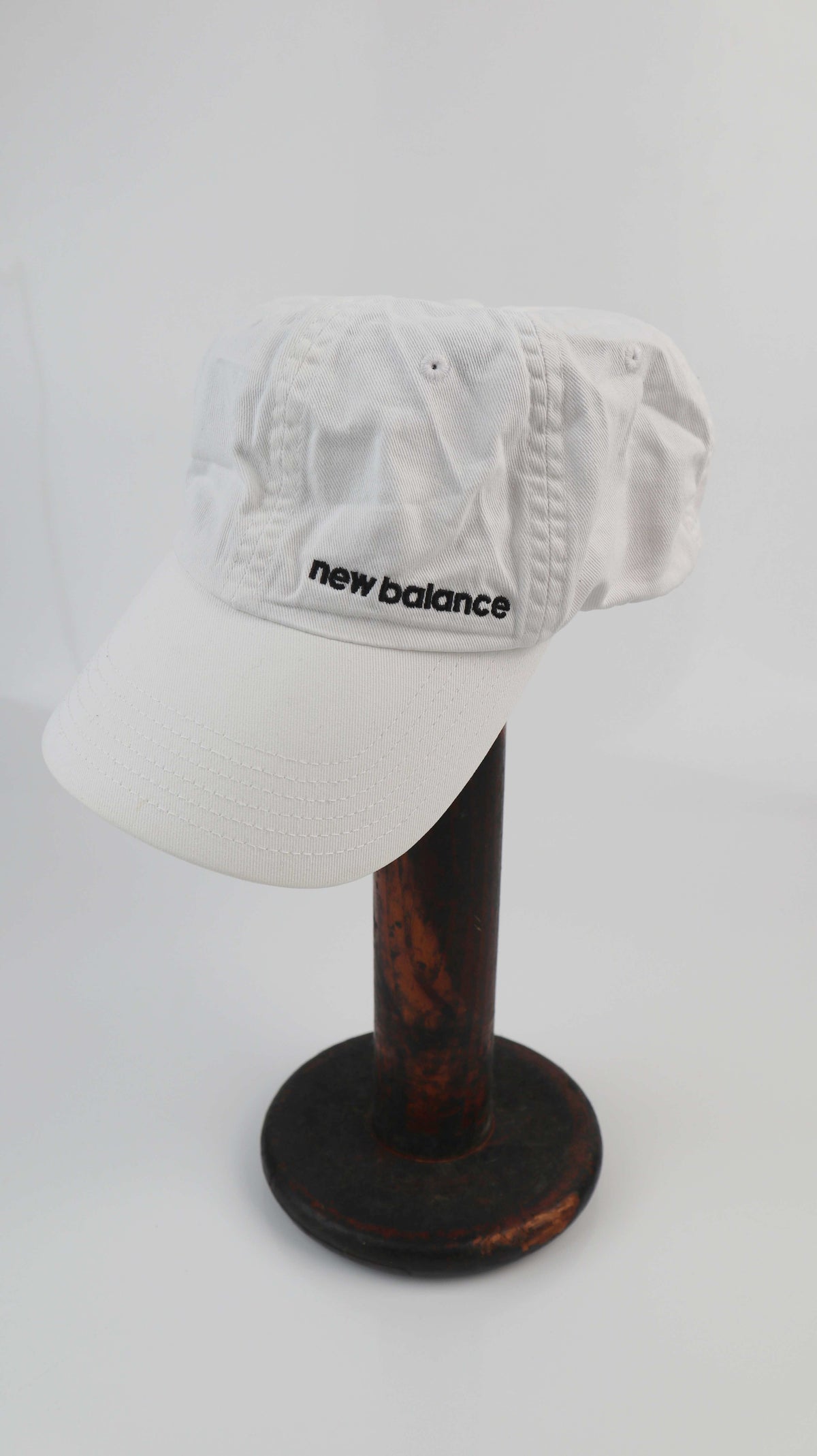 New Balance Cap Schirmmütze weiß basic uni Kappe