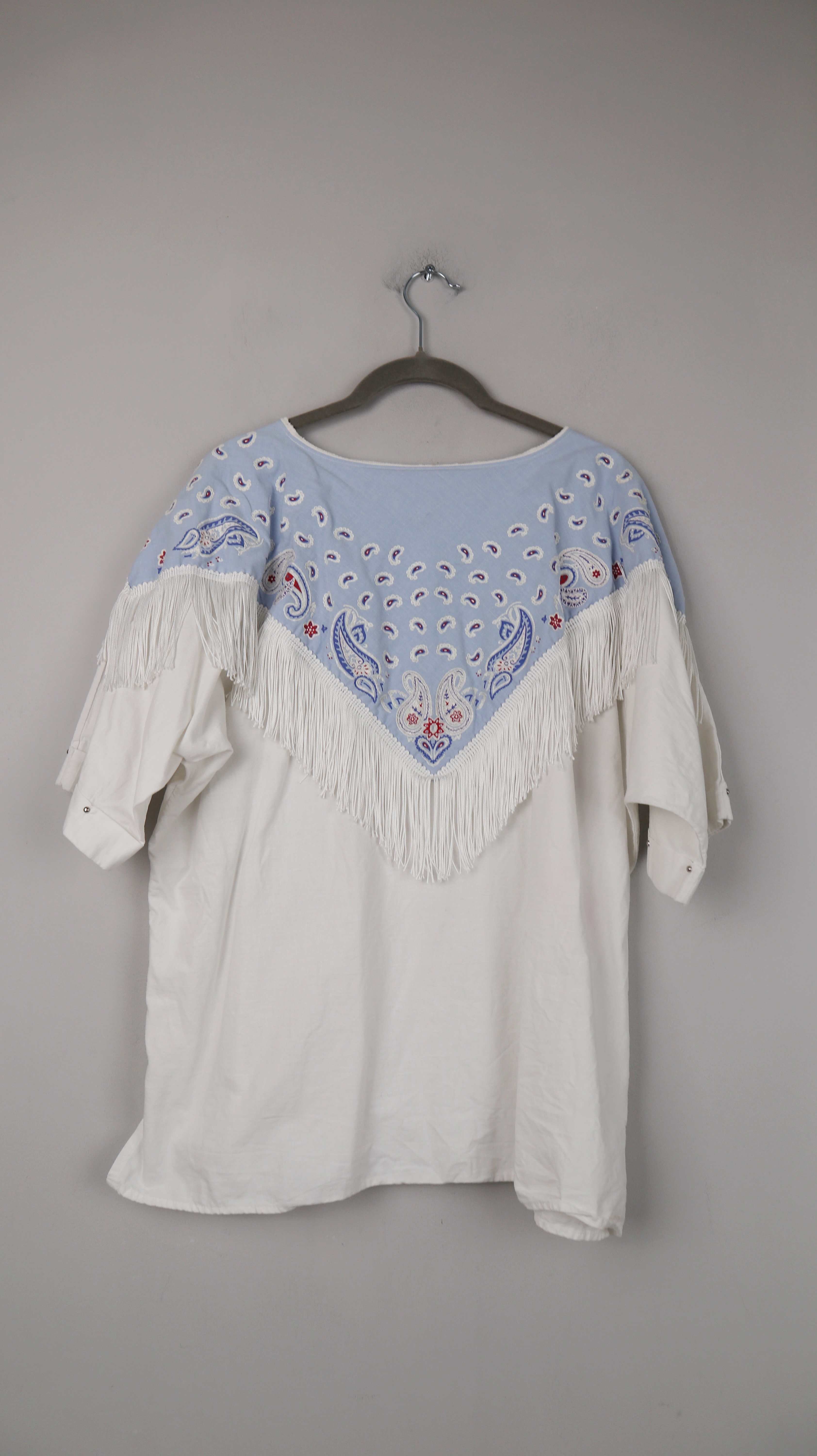 True Vintage Shirt weiß 38 M Fransen Cowboyshirt Fransenshirt weiß blau