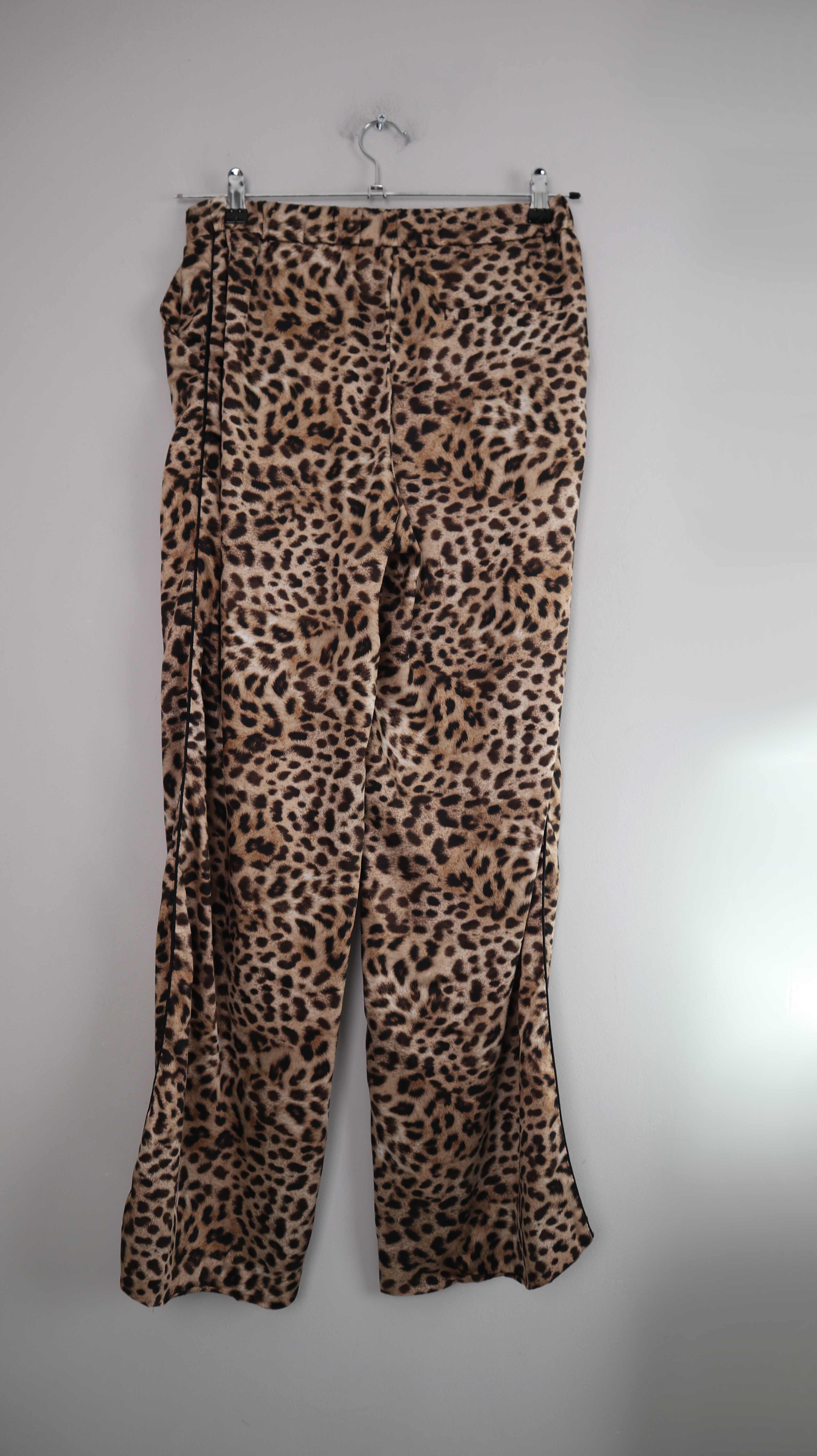 Zara Hose Leo 36 S Animalprint Stoffhose braun beige