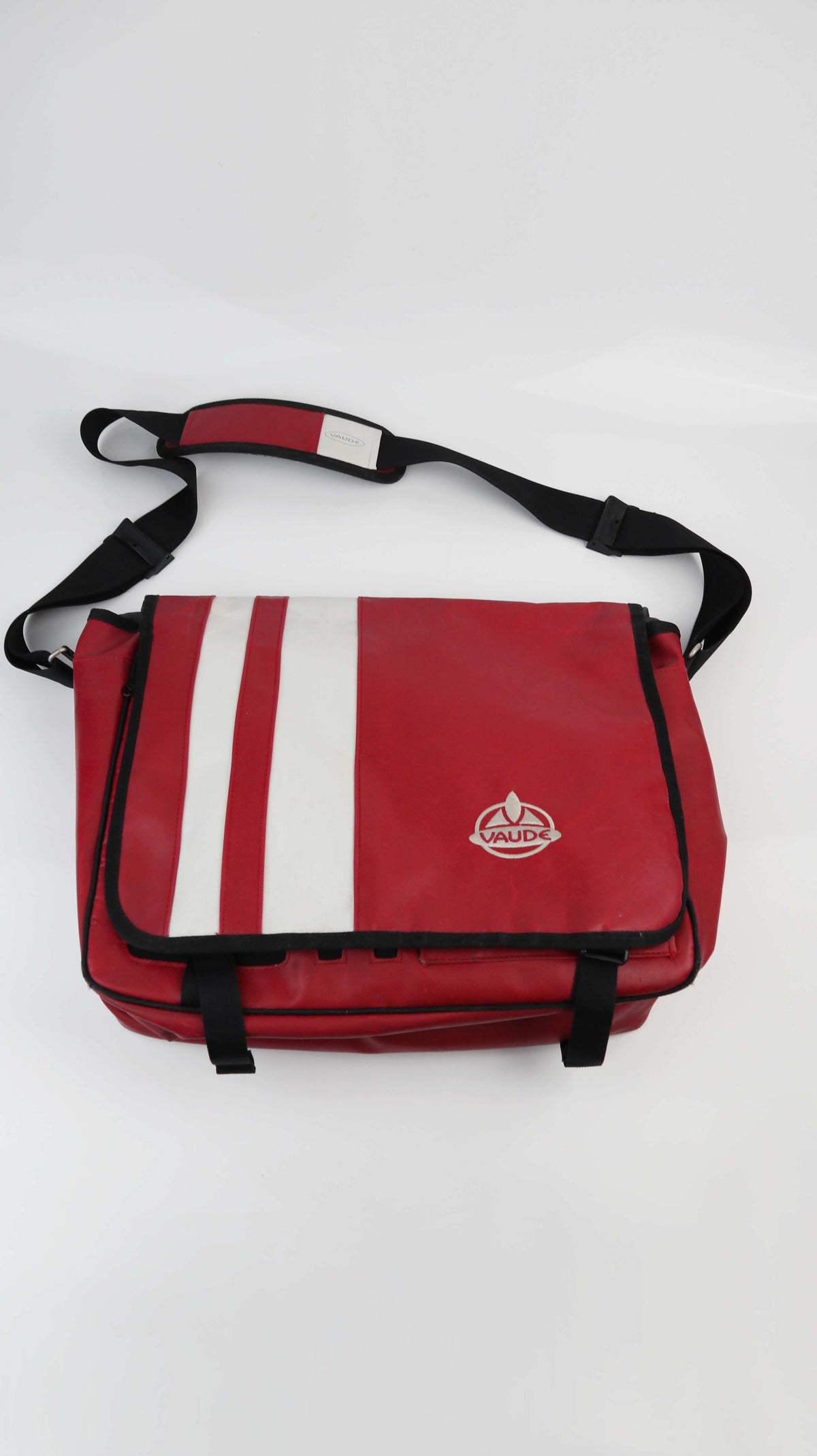 Vaude Tasche rot Messenger Bag Umhängetasche Planentasche