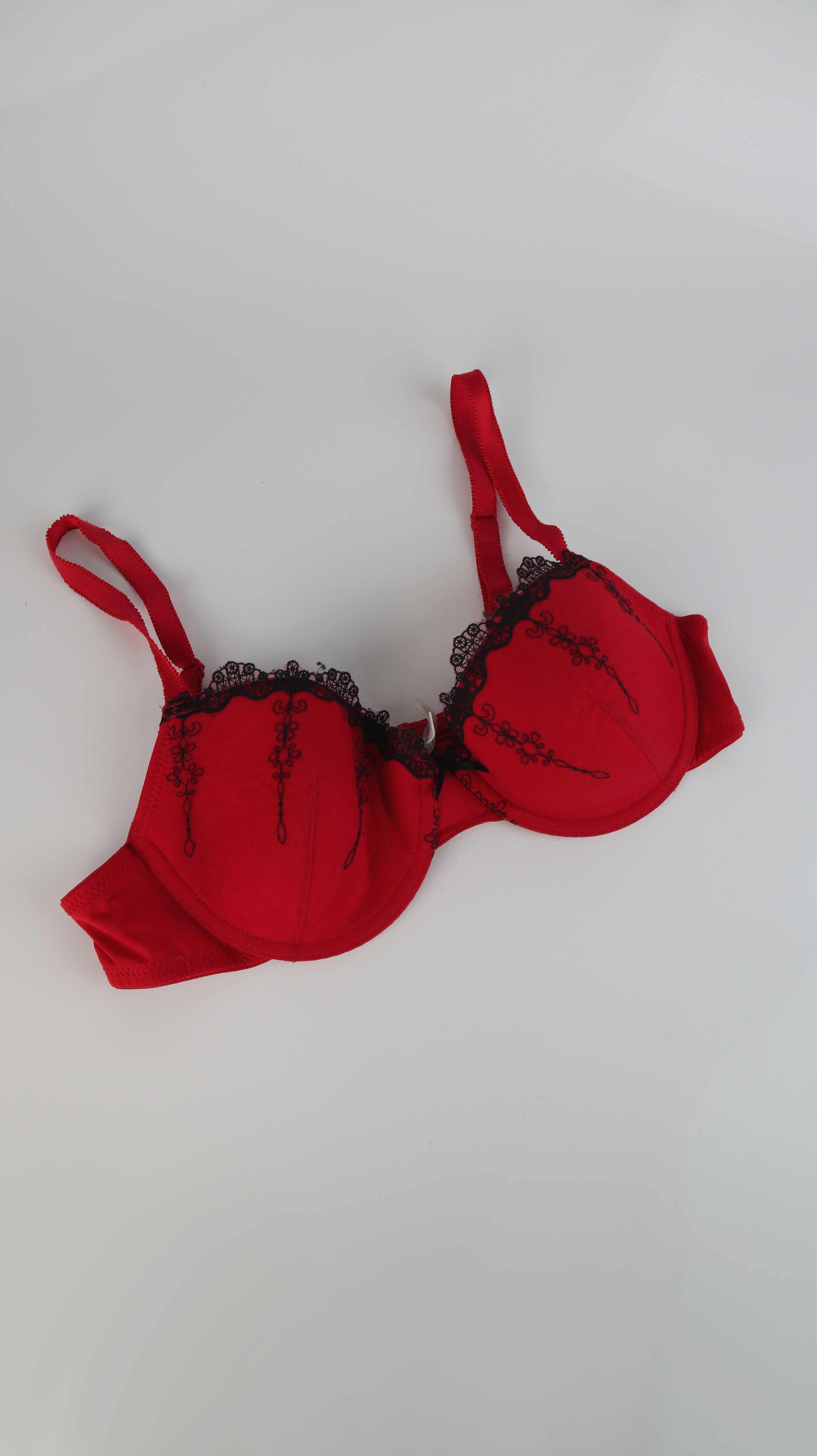 BH Rot Desiree 80 A Körbschalen BH Spitze