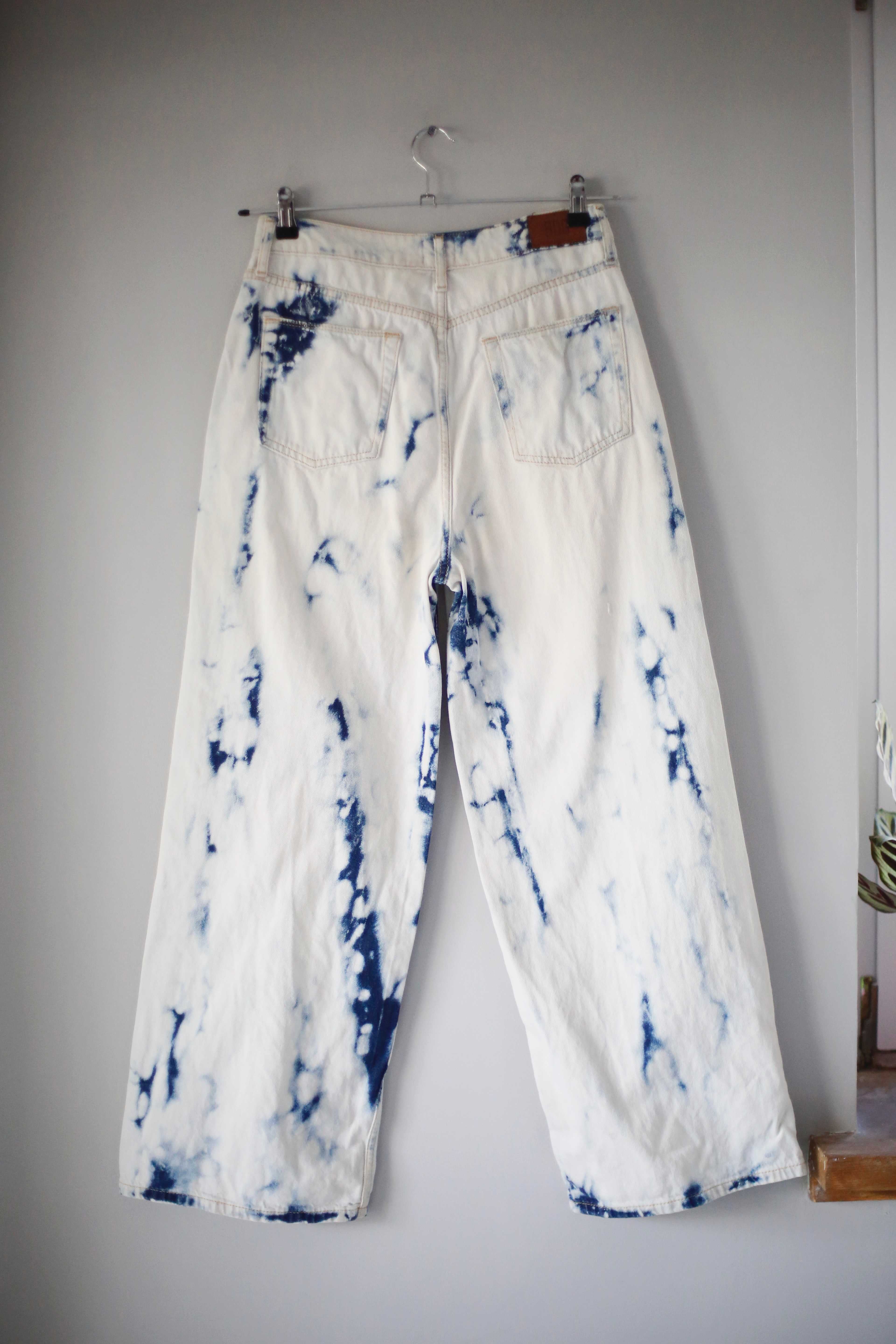 BDG Urban Outfitters Hose Jeans Puddle W30 L30 38 M washed weiss hellblau