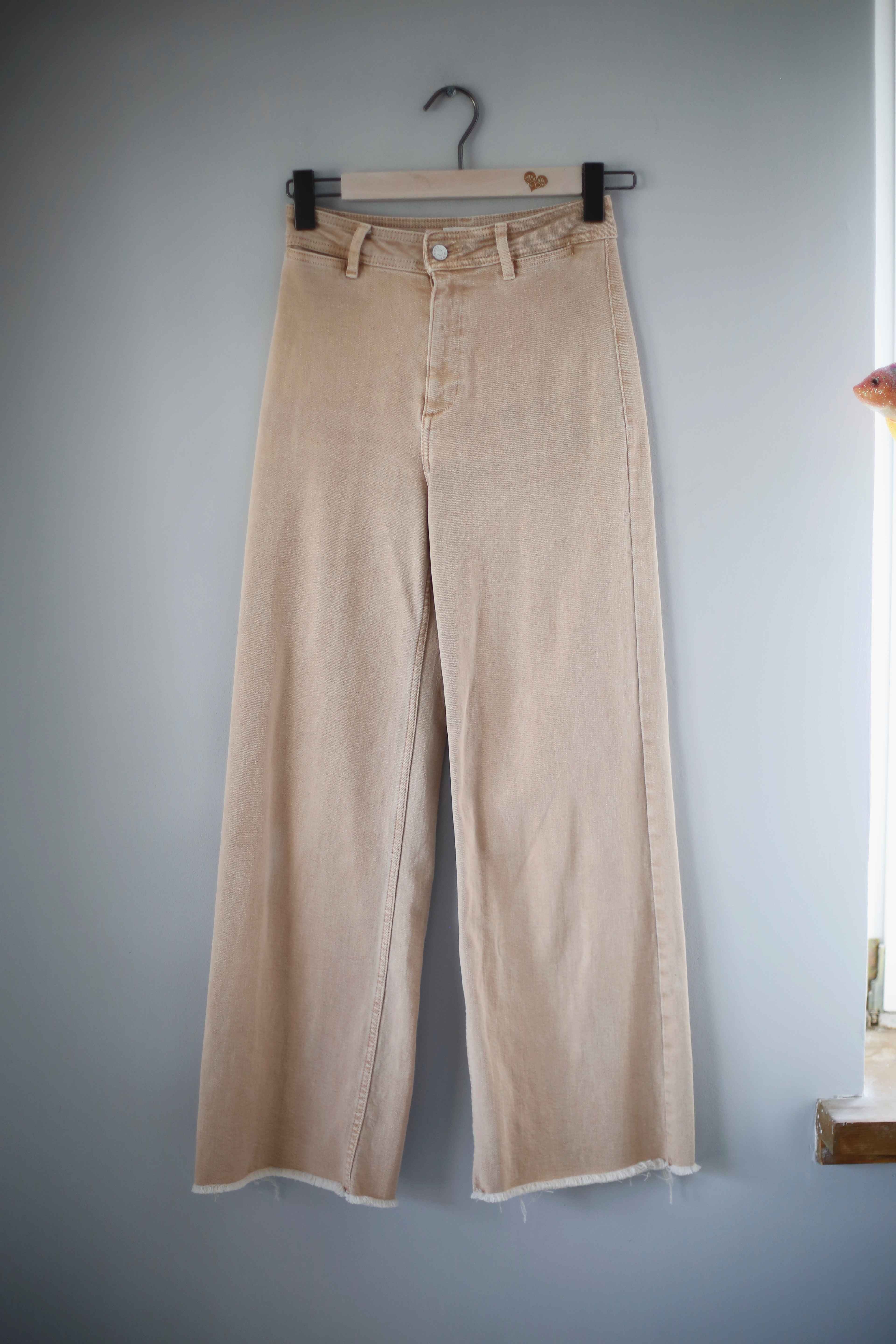 Mango Jeans Hose Catherine flared beige Creme 34 XS braun high waist