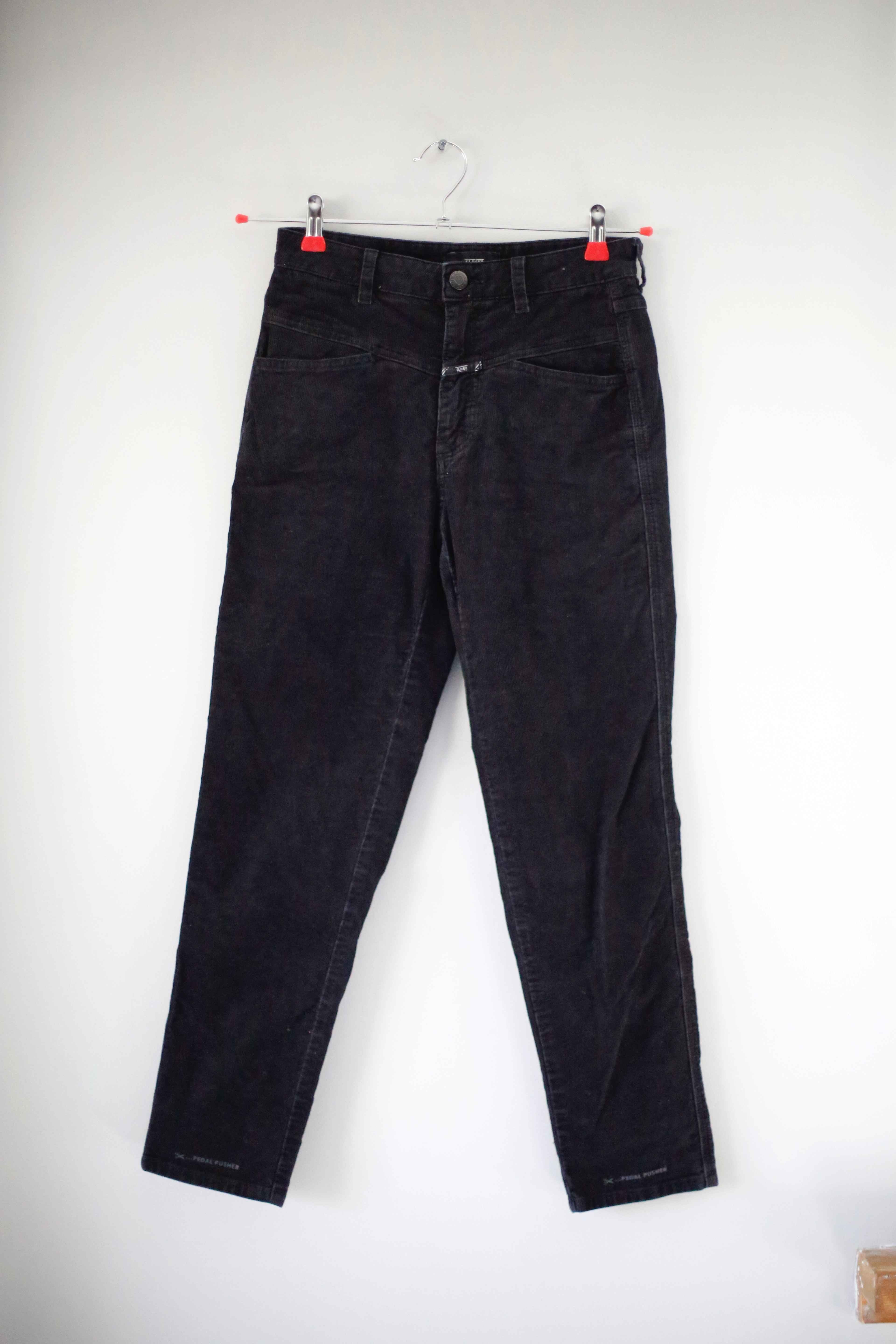 Closed Pedal Pusher schwarz 40 36 S Cord Cordhose high waist slim einf – Handpicked pieces
