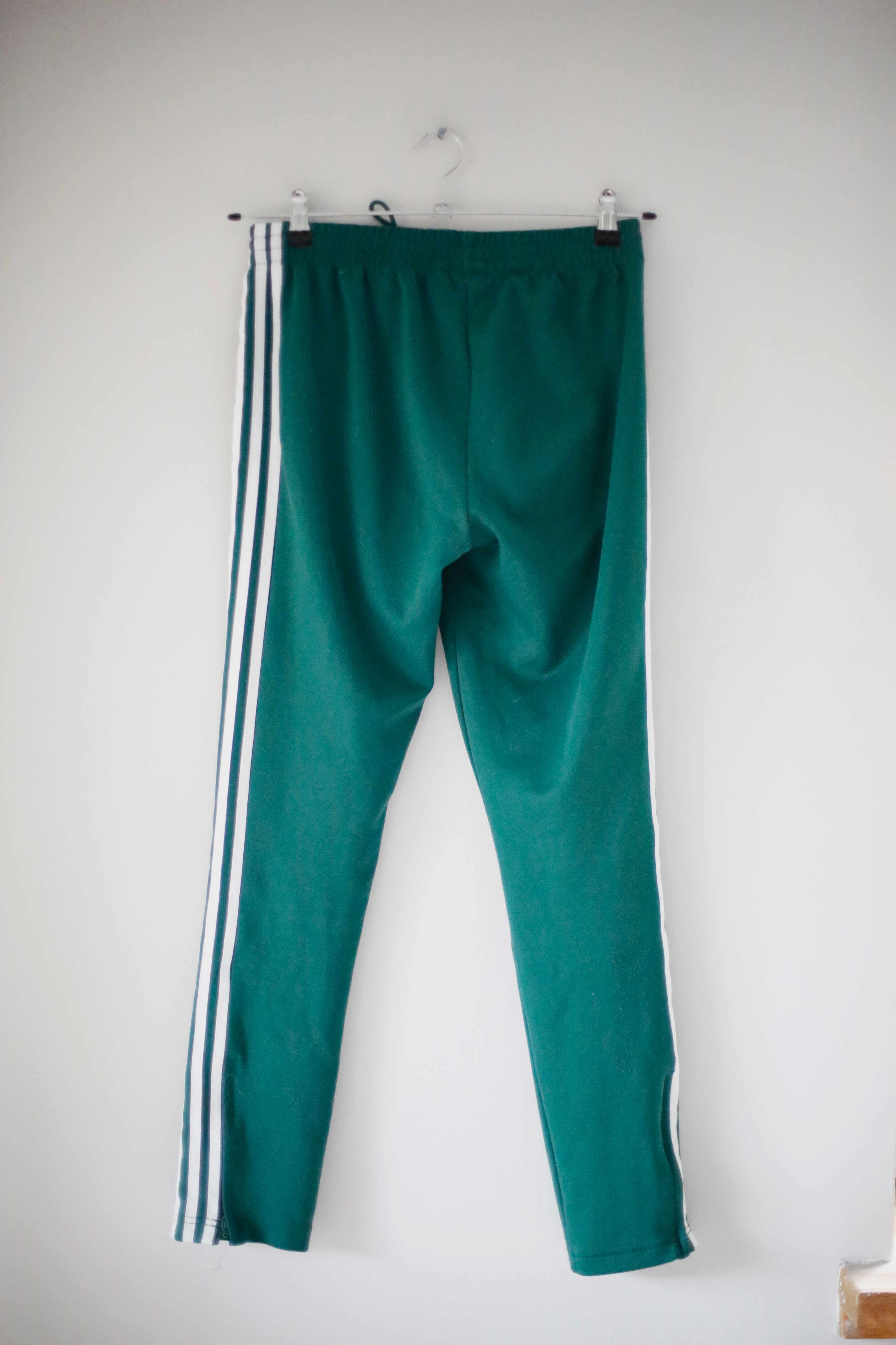 Adidas Jogger Jogginghose Grün 36 S Trainingshose slim basic