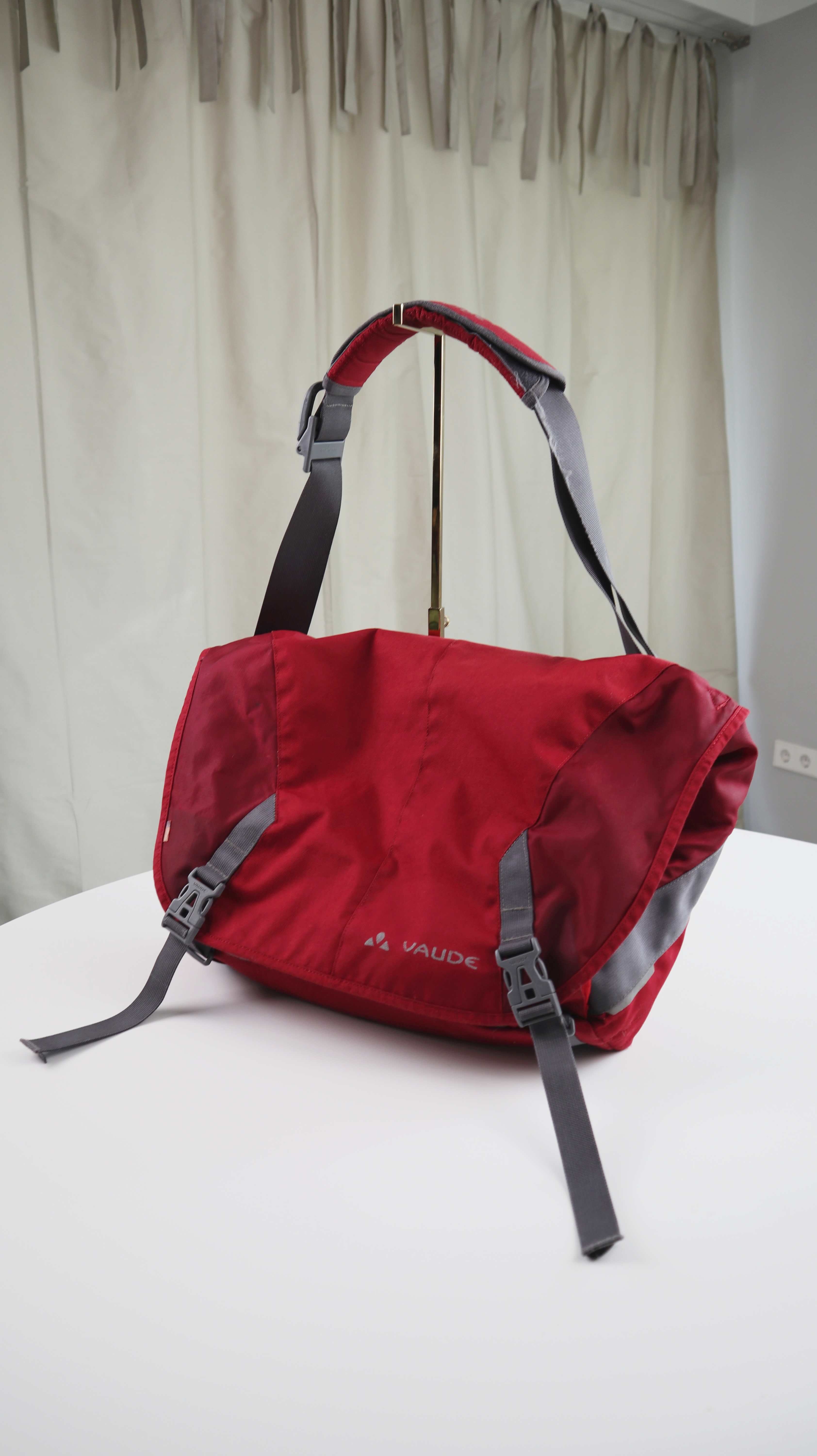 Vaude Tasche rot Umhängetasche Schultertasche basic