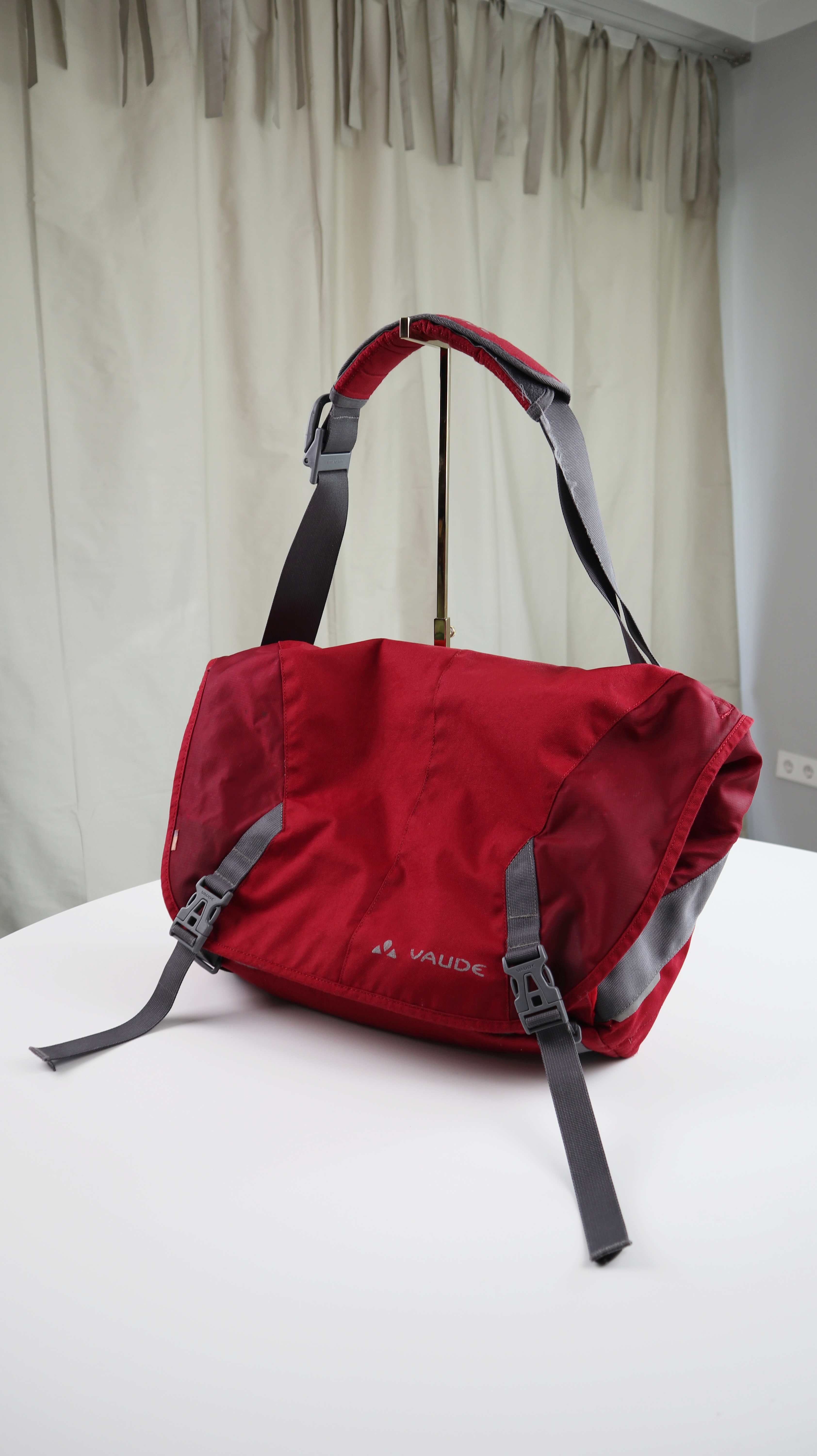 Vaude Tasche rot Umhängetasche Schultertasche basic