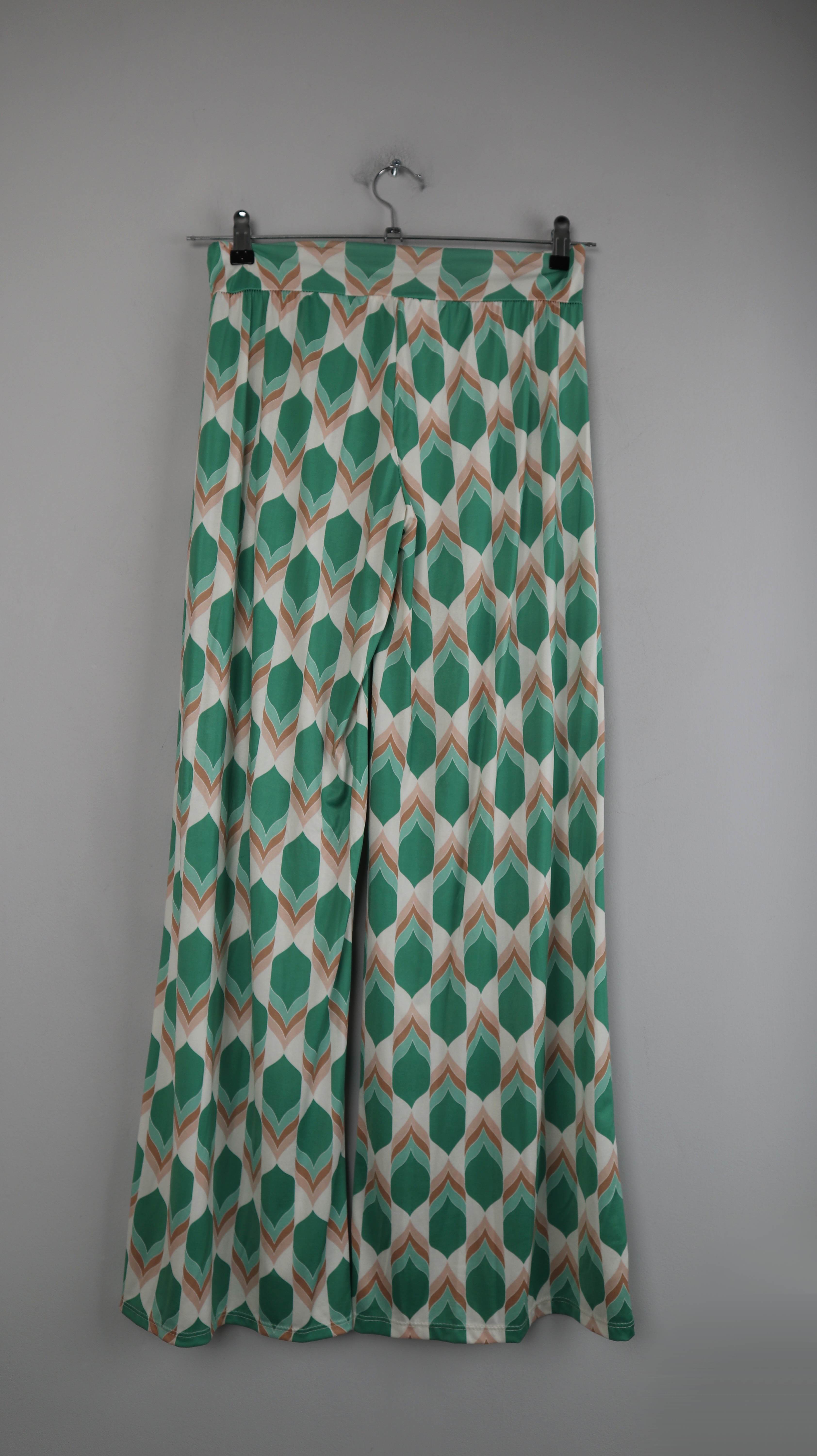 Fashion Milano Hose grün Muster gemustert Stoffhose flared 38 M