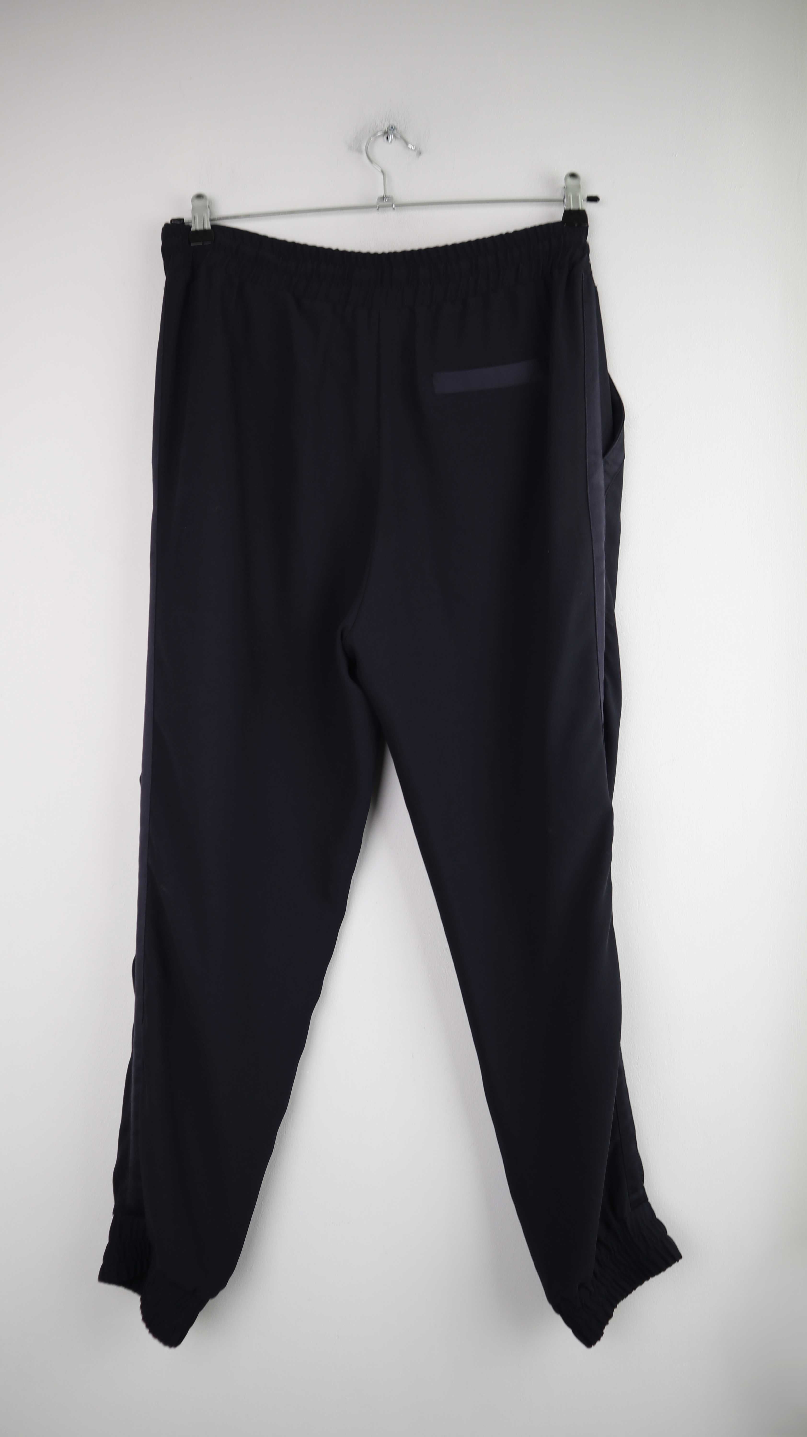 H&M Hose Blau 40 L Chino Stoffhose Dunkelblau