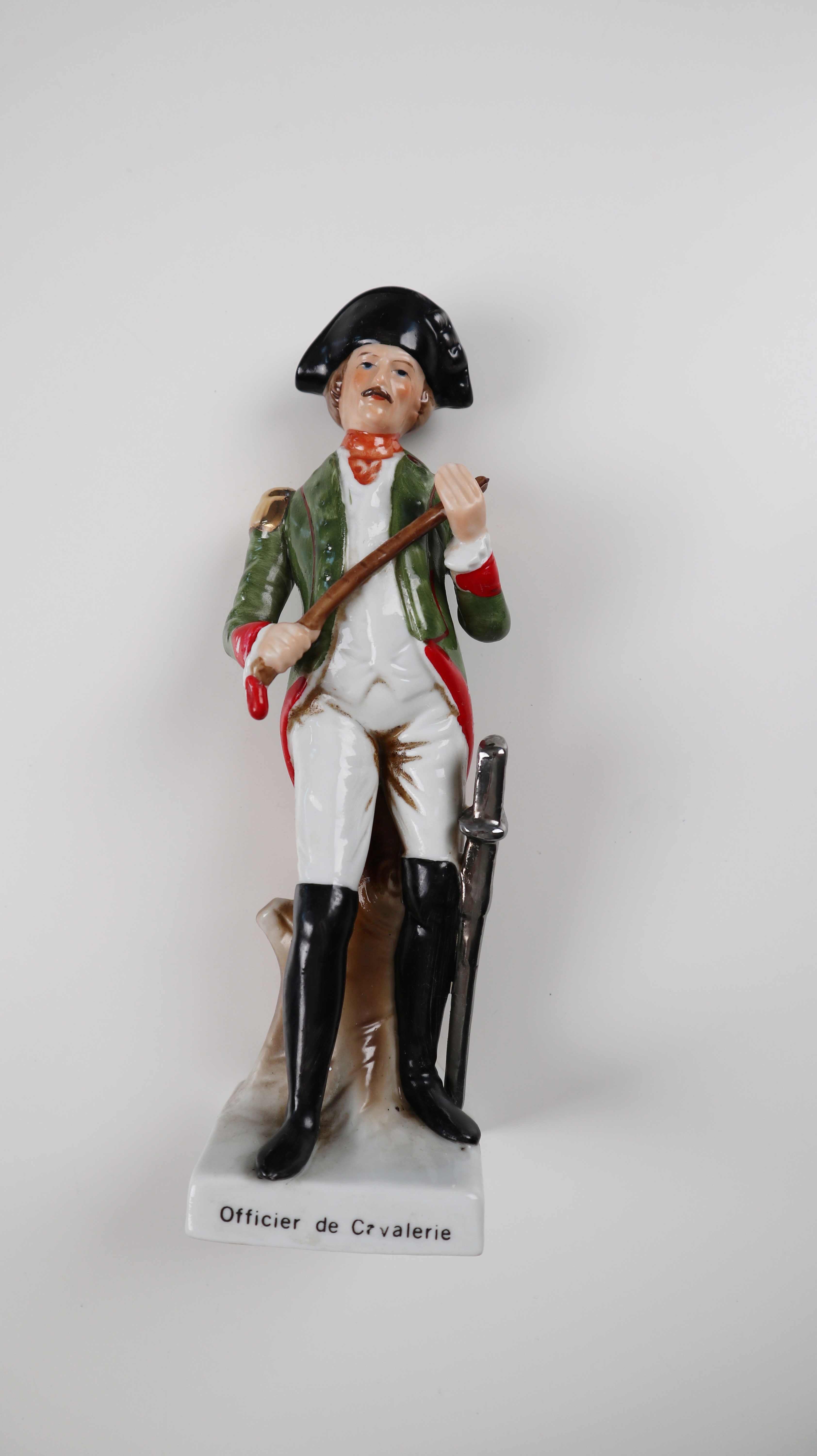 Porzellan Figur Soldat Porzellanfigur handbemalt Militärfigur französisch