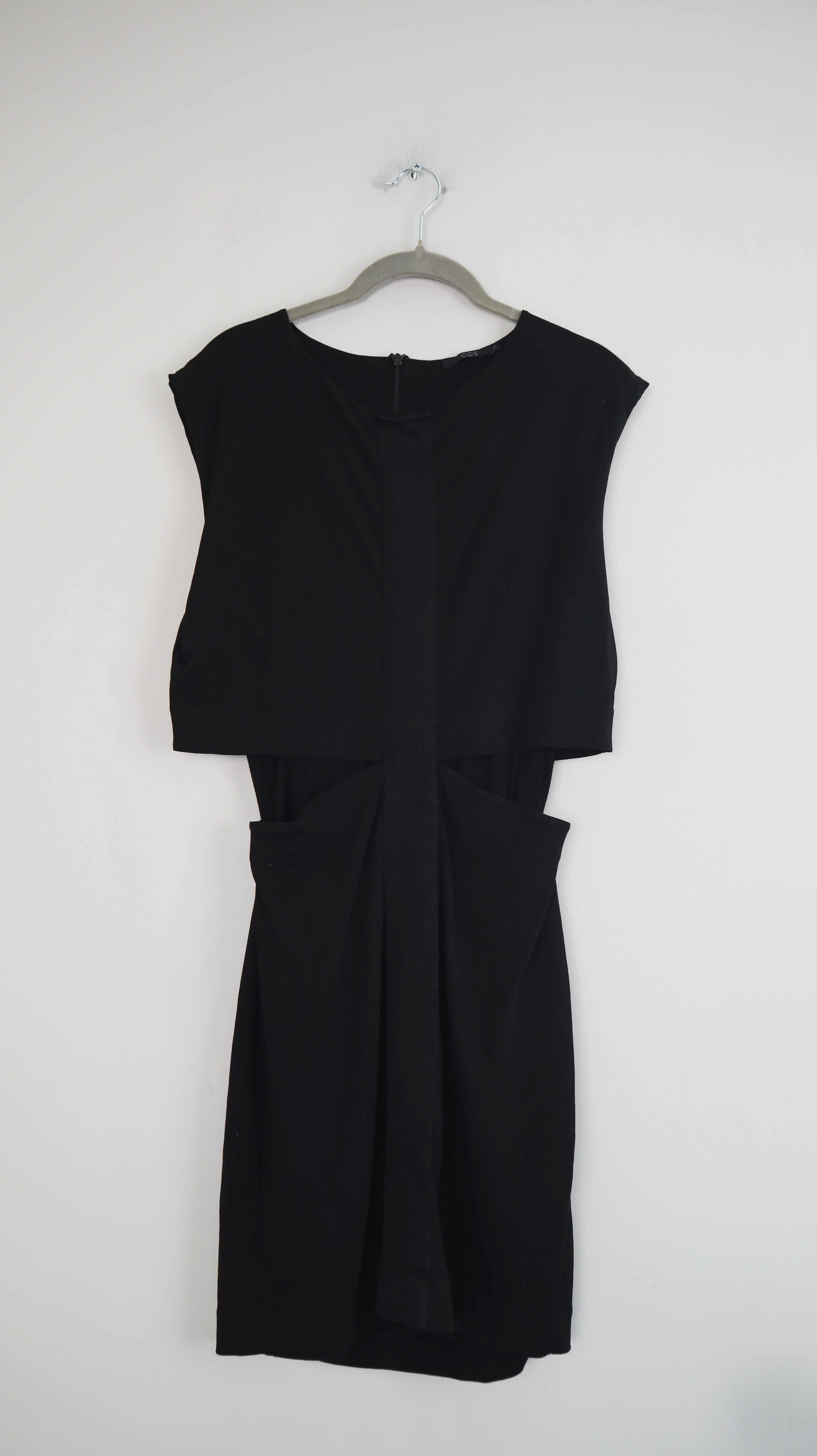 COS Kleid schwarz 36 S Etuikleid Bodykleid Midi eng geometrisch