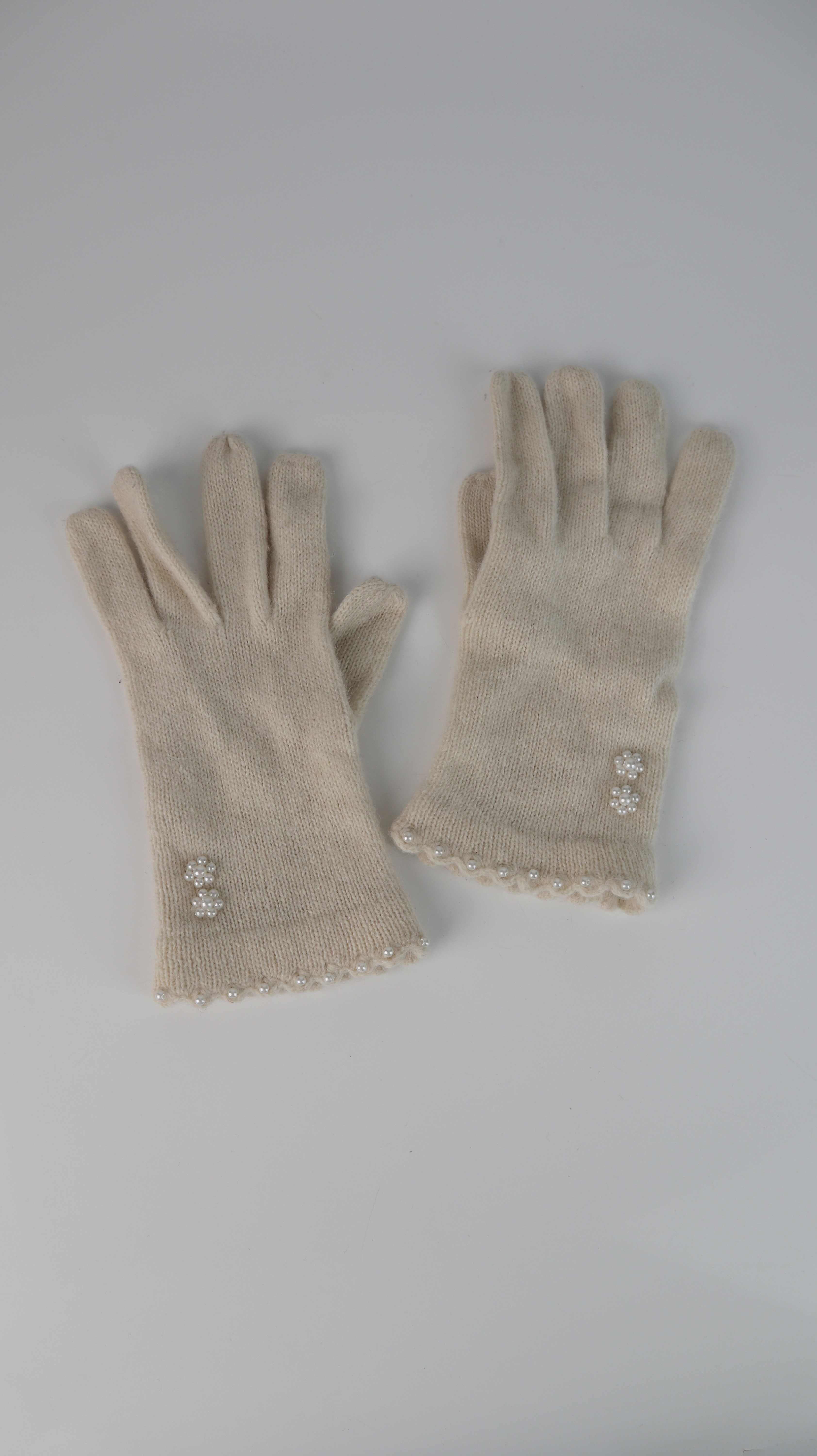 H&M Handschuhe Creme Beige Perlen Strickhandschuhe Winterhandschuhe