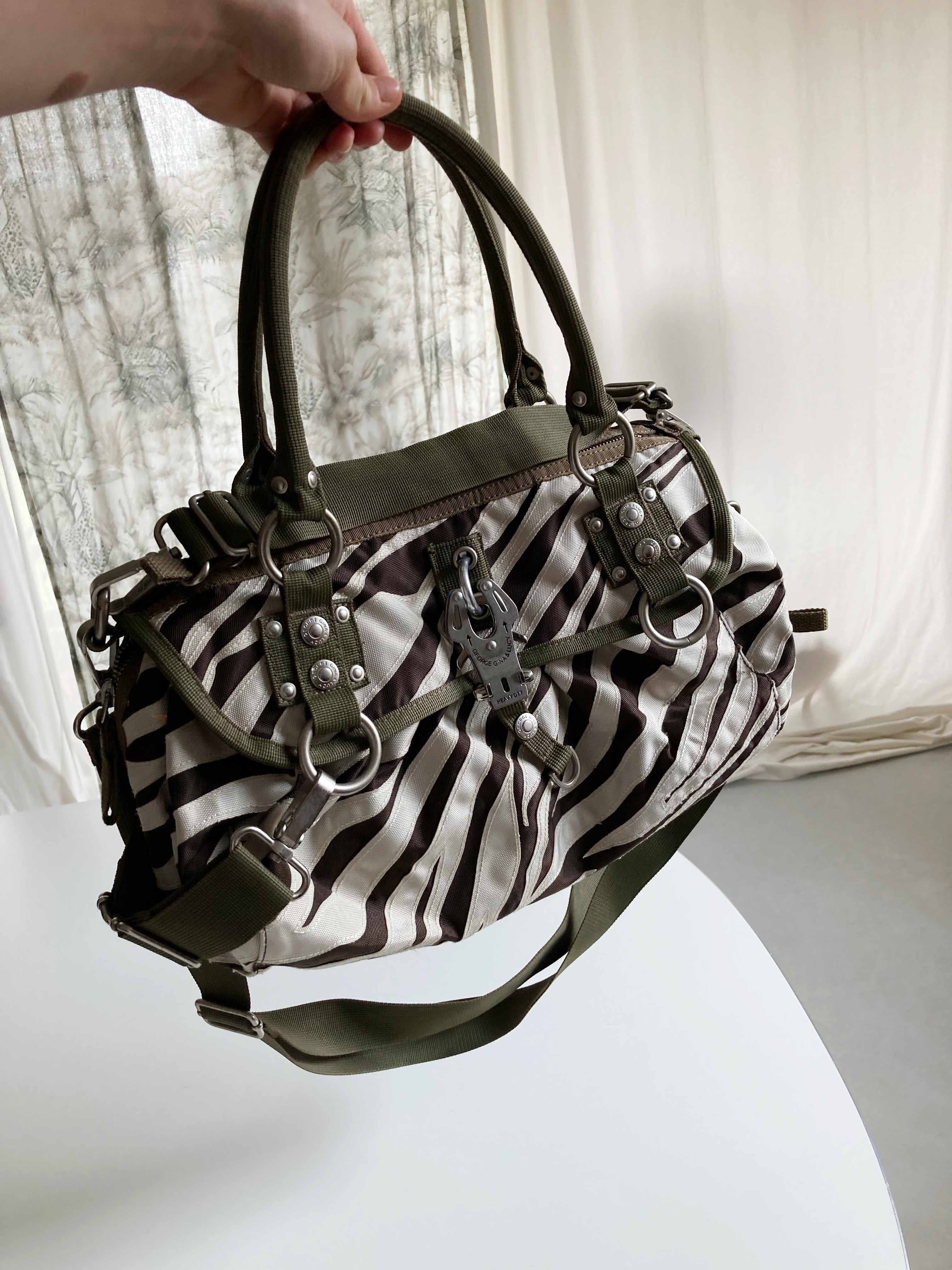 George Gina & Lucy Tasche Baguette Bag Bagatelle Zulu Braun Zebra Animalprint Umhängetasche Handtasche