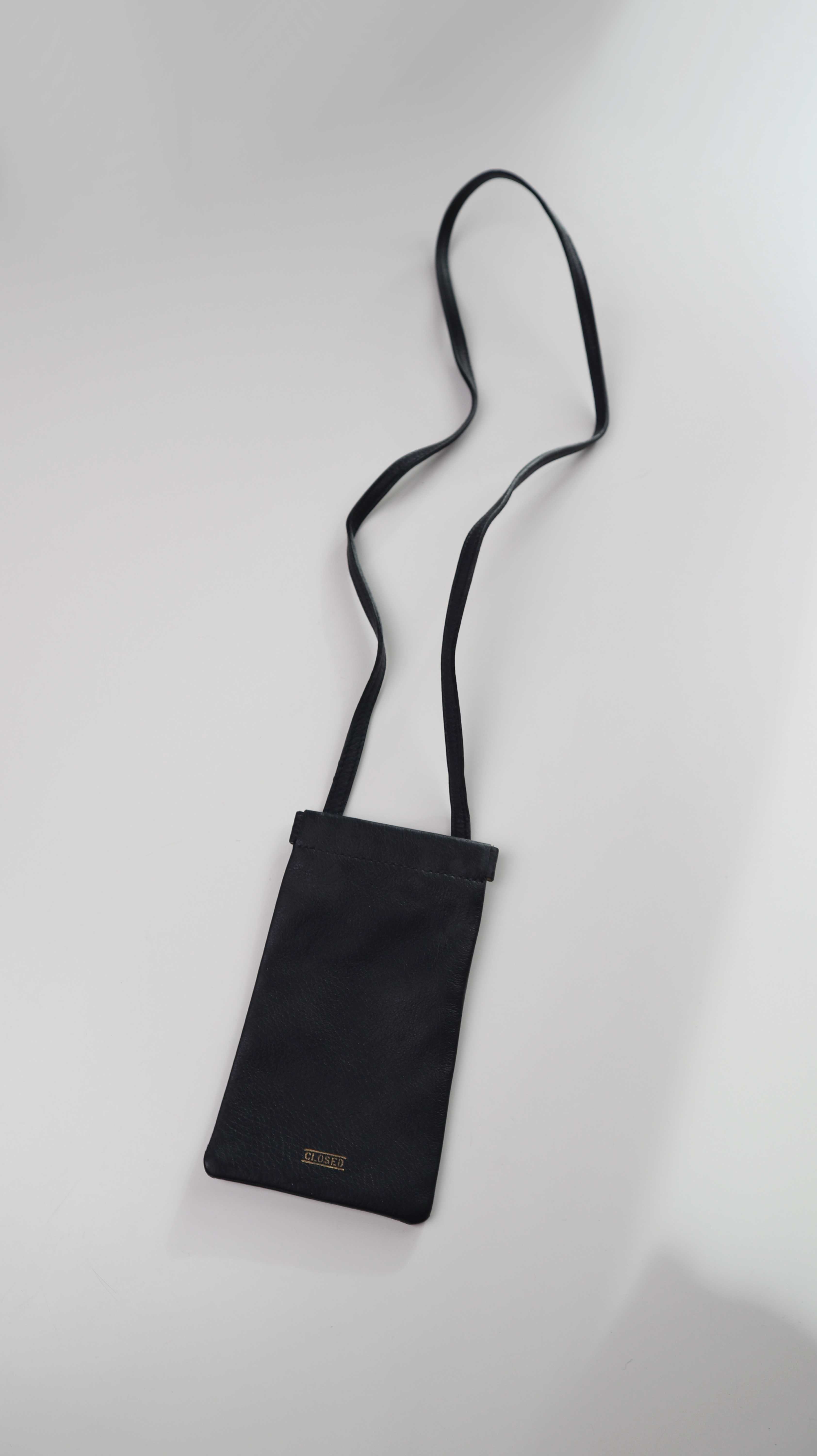 Closed Handytasche Umhängetasche Blau Leder Ledercase Dunkelblau