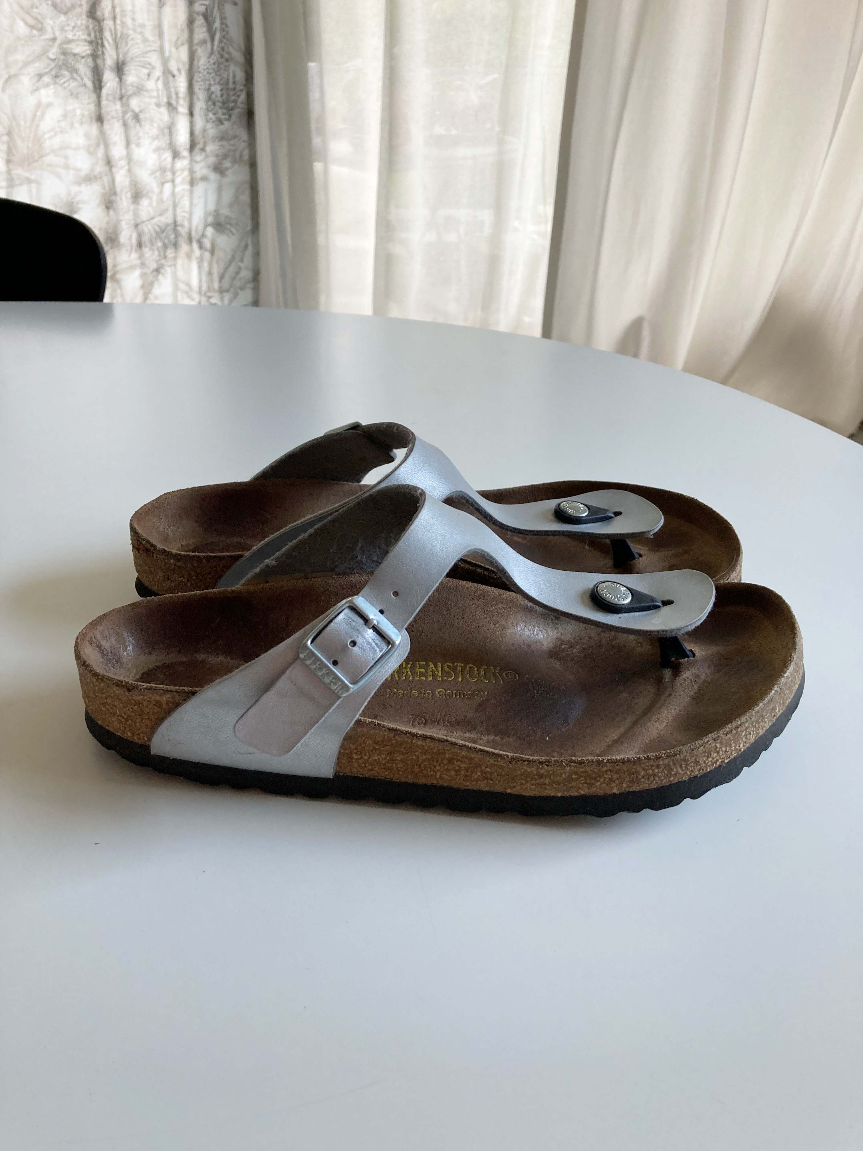 Birkenstock Gizeh Slipper Sandalen Pantoletten Silber Grau Offen