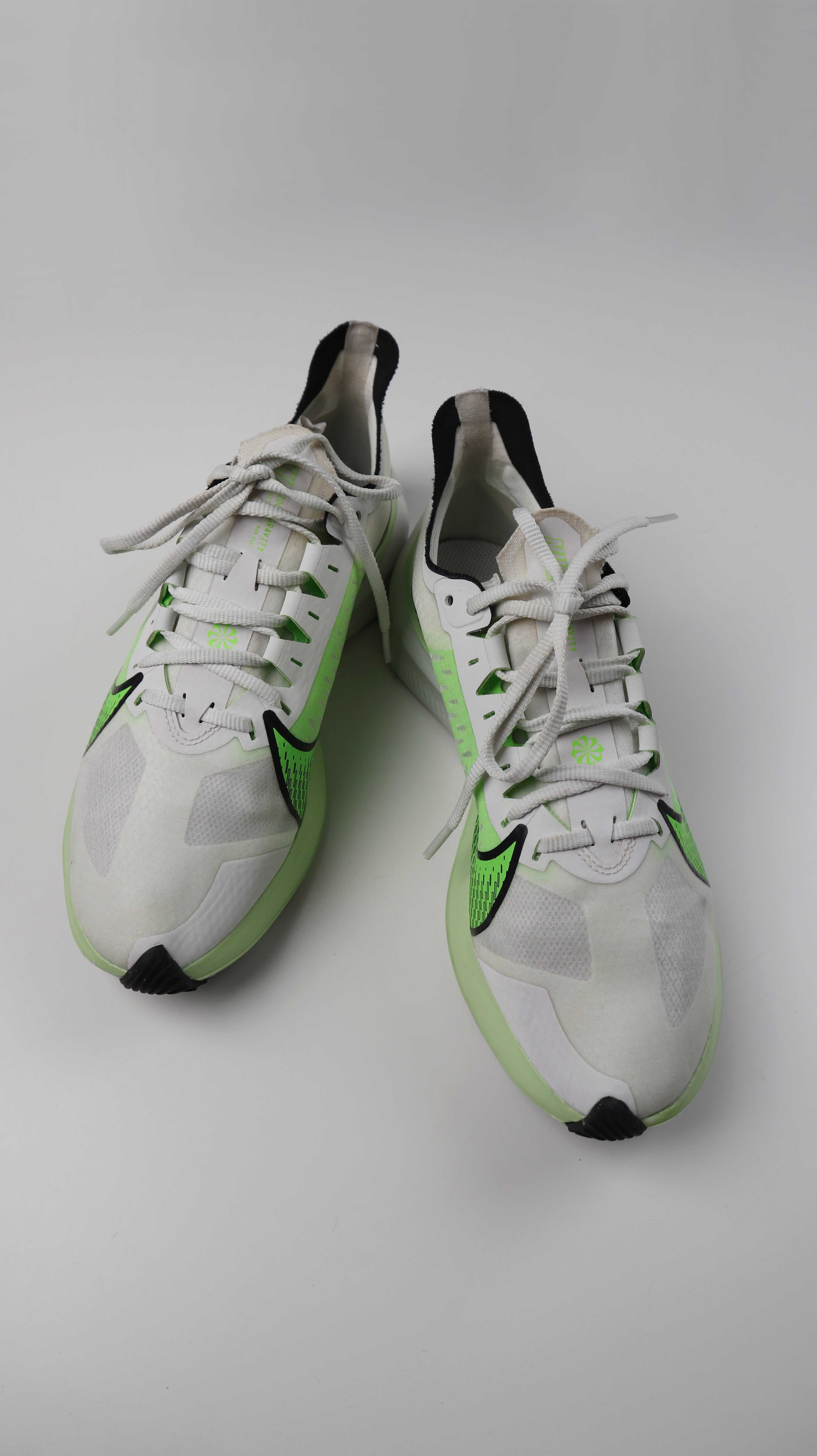 Nike Zoom Gravity Sneaker Turnschuhe Weiß Grün 40 BQ3203 100 Laufschuhe