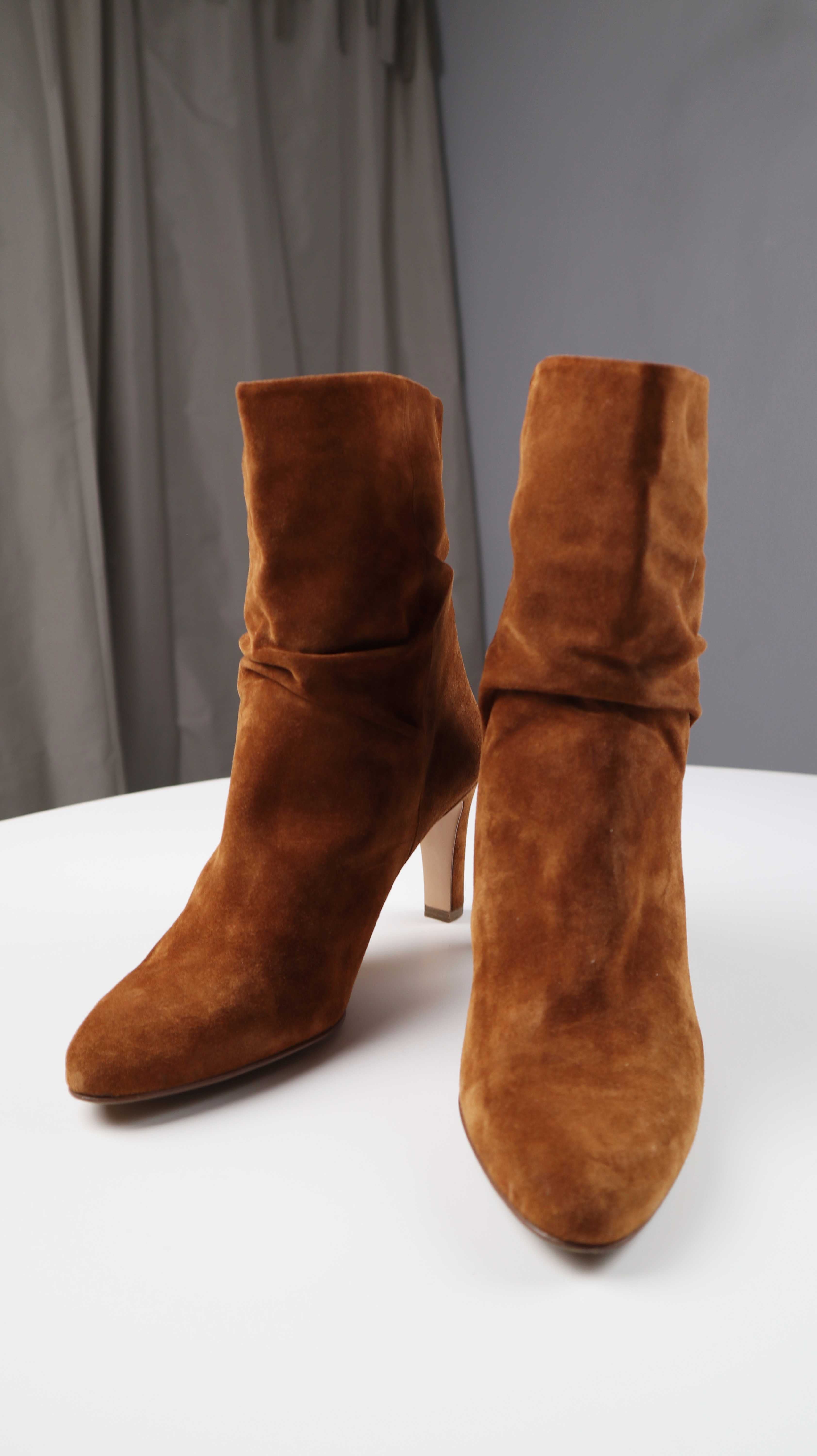 Högl Stiefel Stiefeletten Braun Wildleder 40 Absatzschuhe spitz