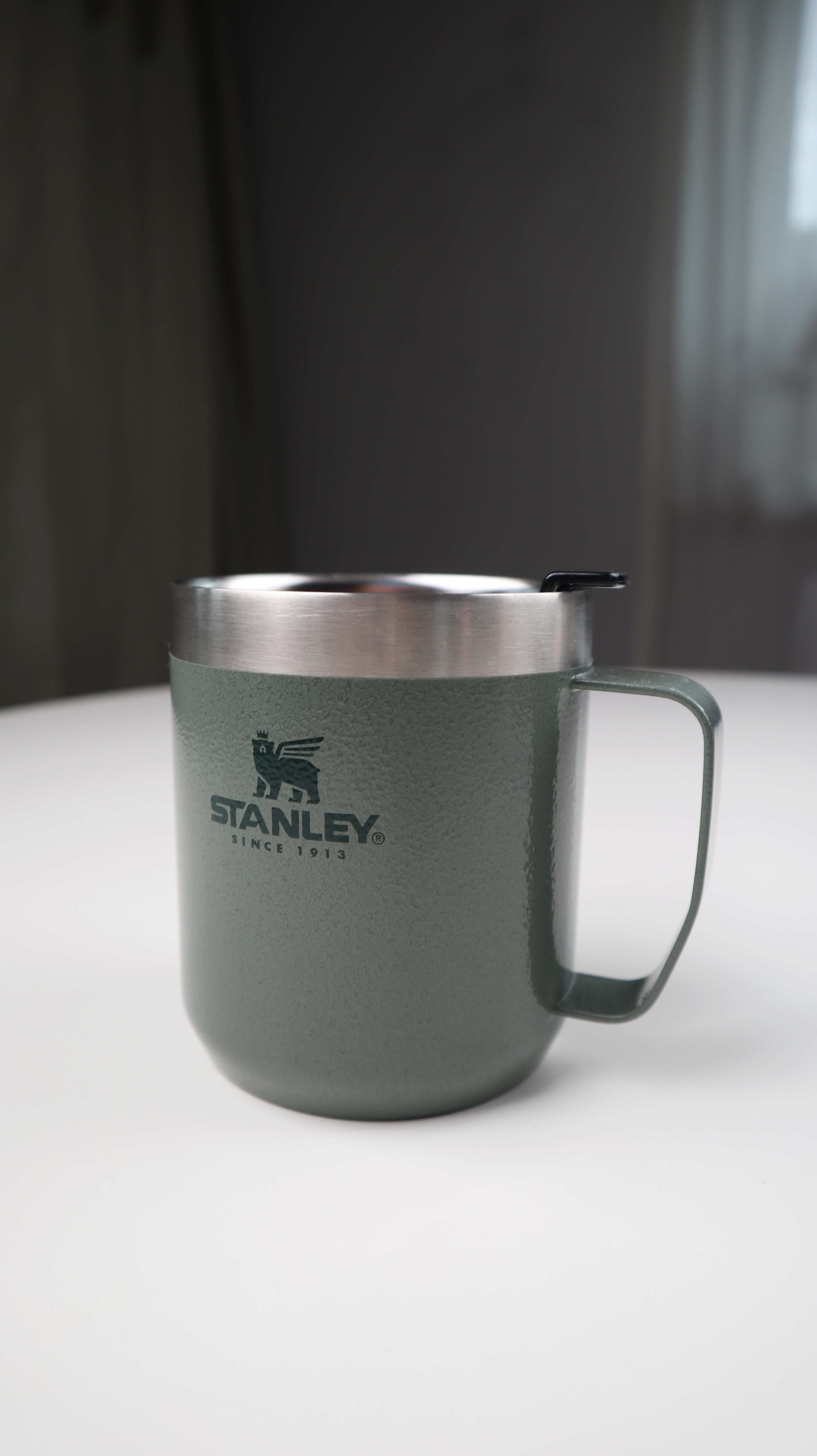 Stanley Cup Tasse Classic Legendary Camp Mug Kaffeebecher
