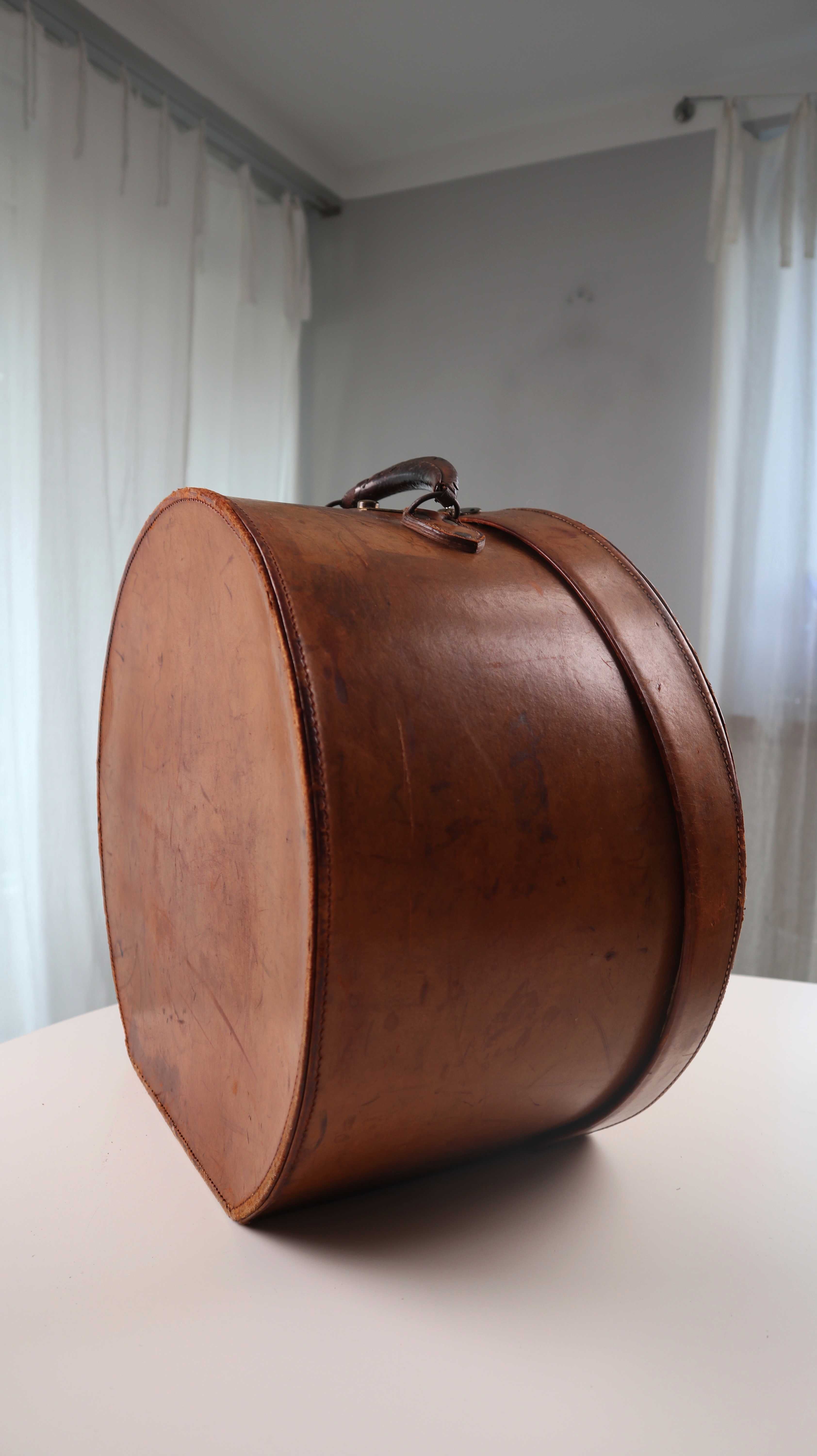 Alter Hutkoffer Hutschachtel braun Leder Lederschachtel Hutbox Vintage