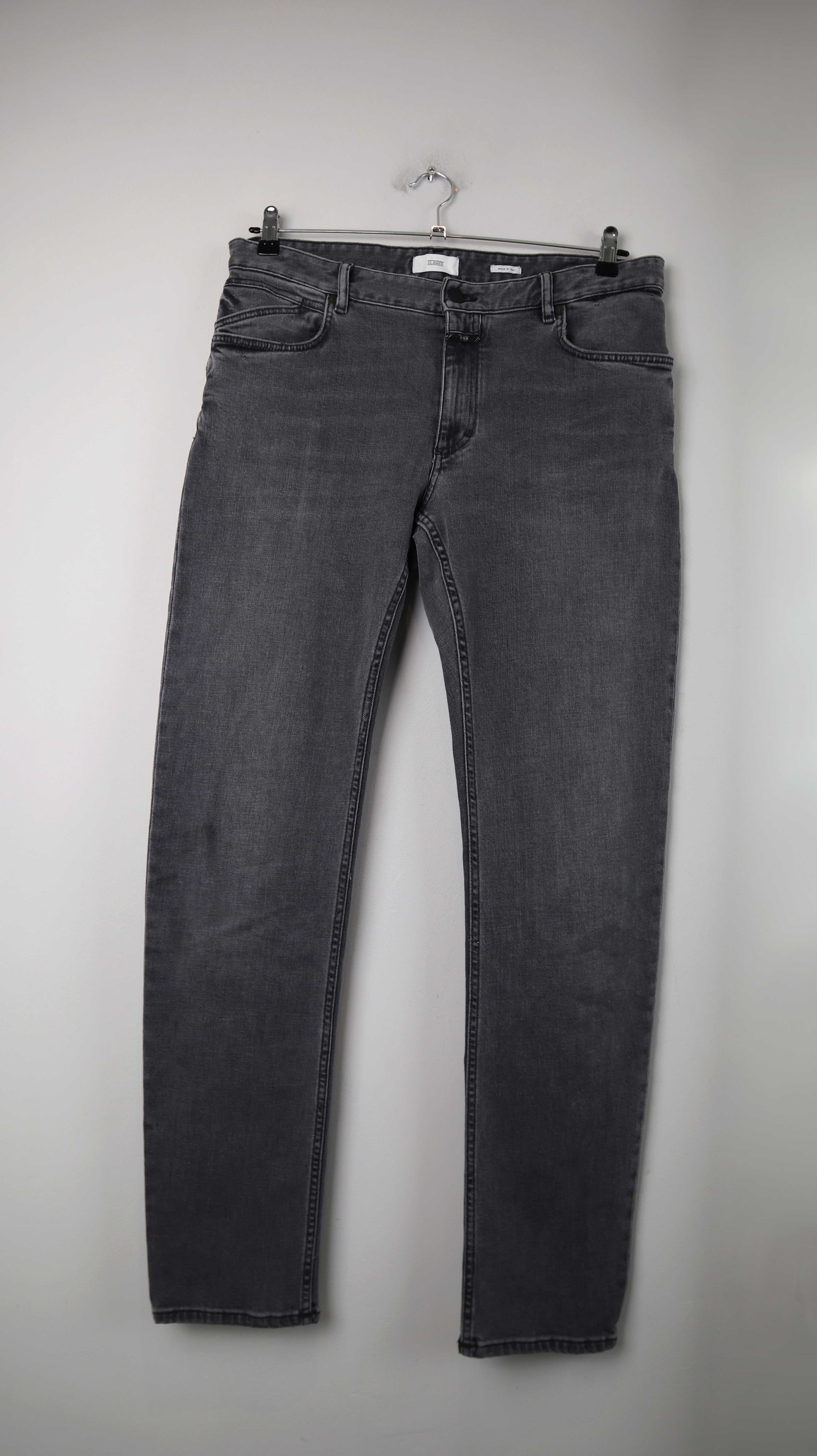 Closed Hose Grau 36 slim fit eng Röhrenhose hellgrau basic