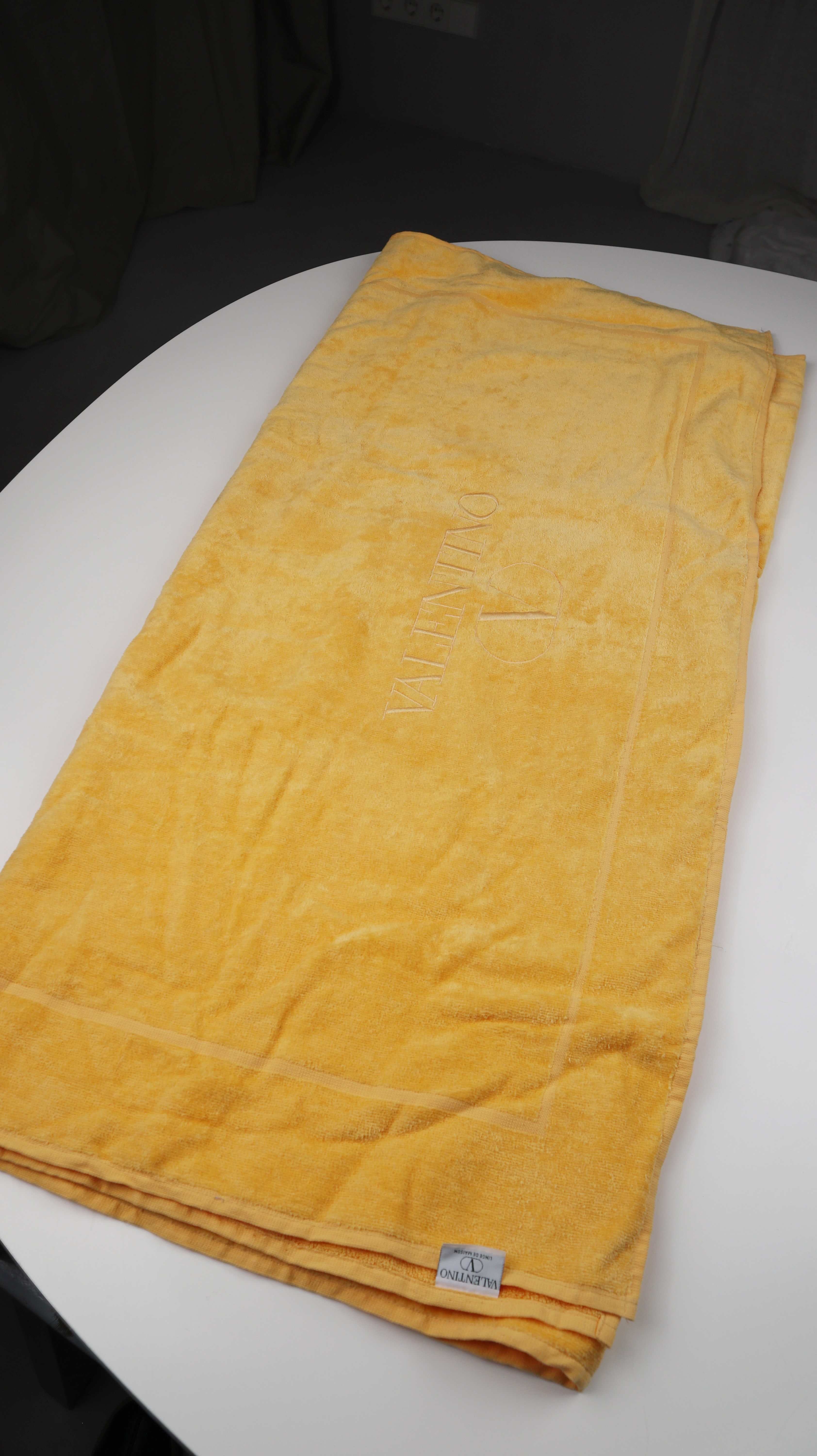 Valentino Strandtuch Badetuch Handtuch Neu Gelb true Vintage