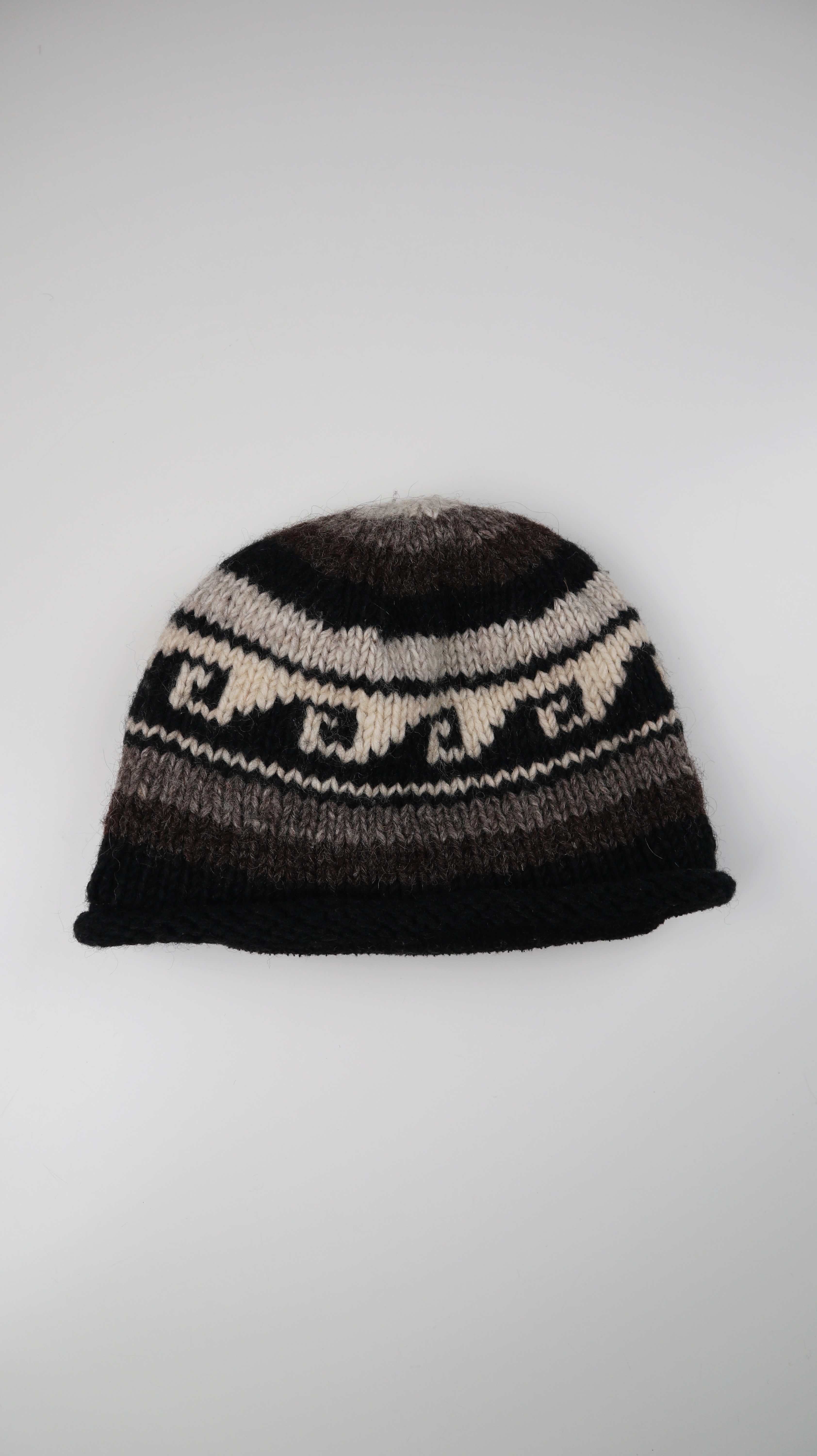 Nepal Mütze Wollmütze Strickmütze gestrickt braun schwarz Beanie Kappe