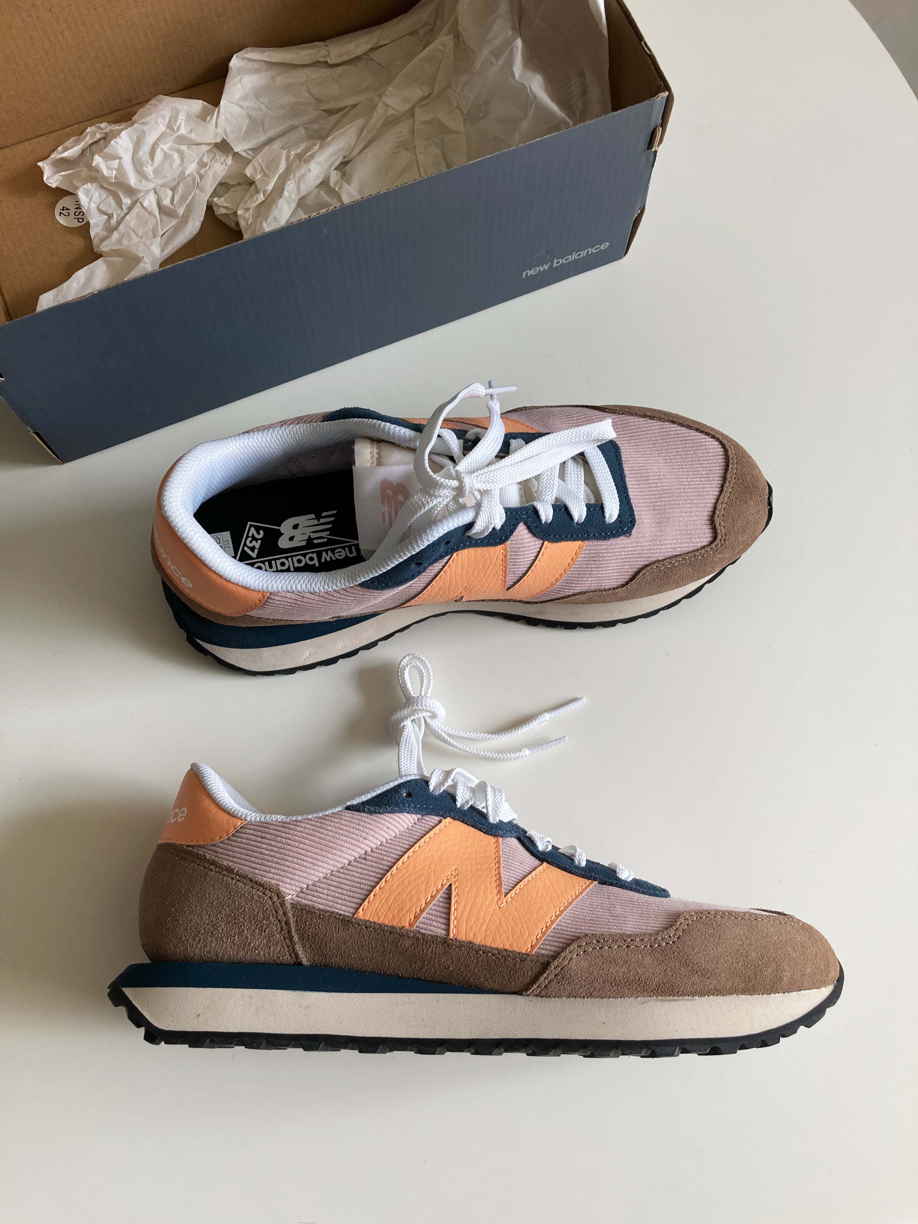 New Balance Sneaker 41 Turnschuhe beige orange neu Sportschuhe