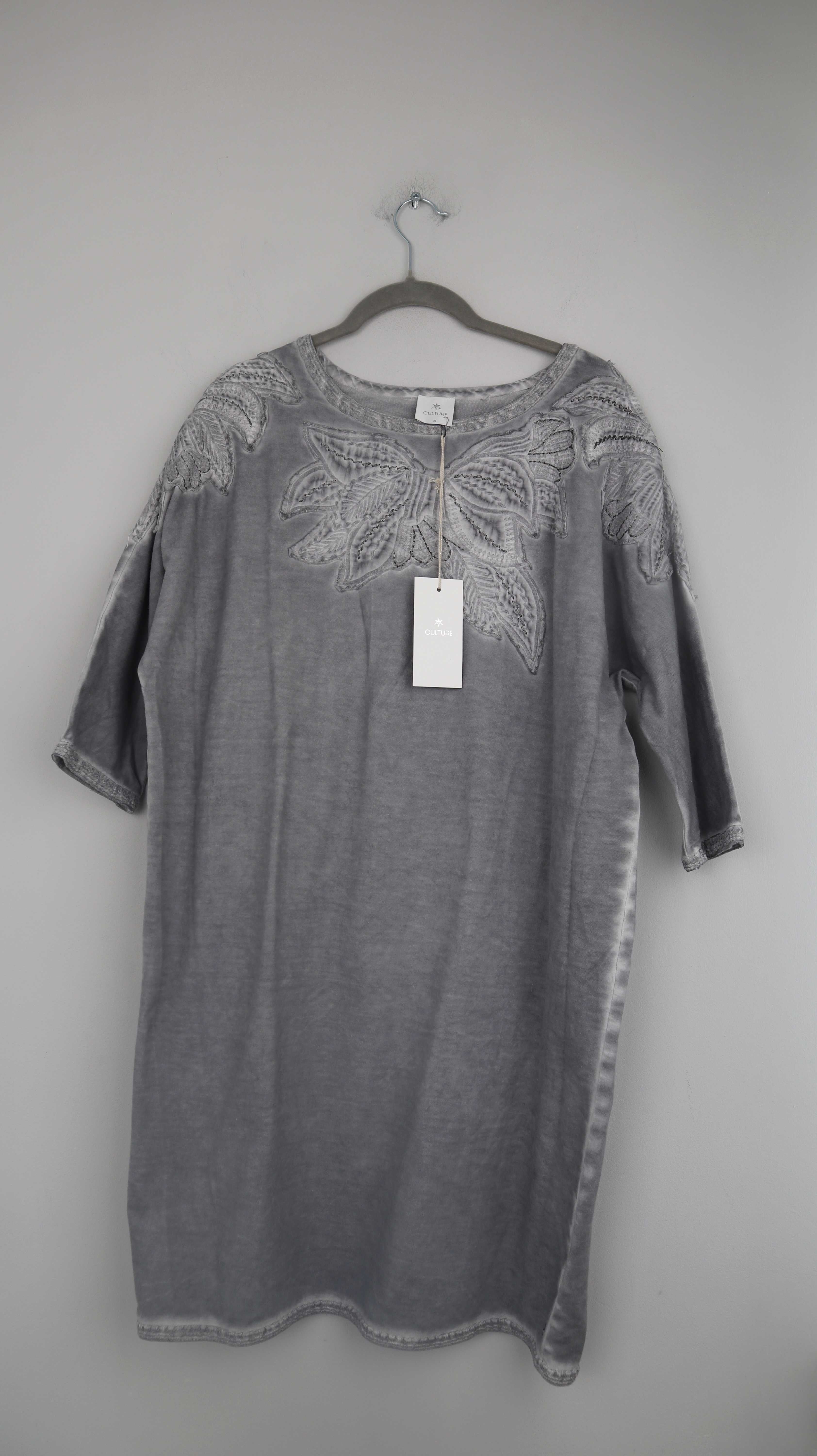 Culture Kleid Grau Neu 38 M Midi Midikleid bestickt Oberteil Shirtkleid