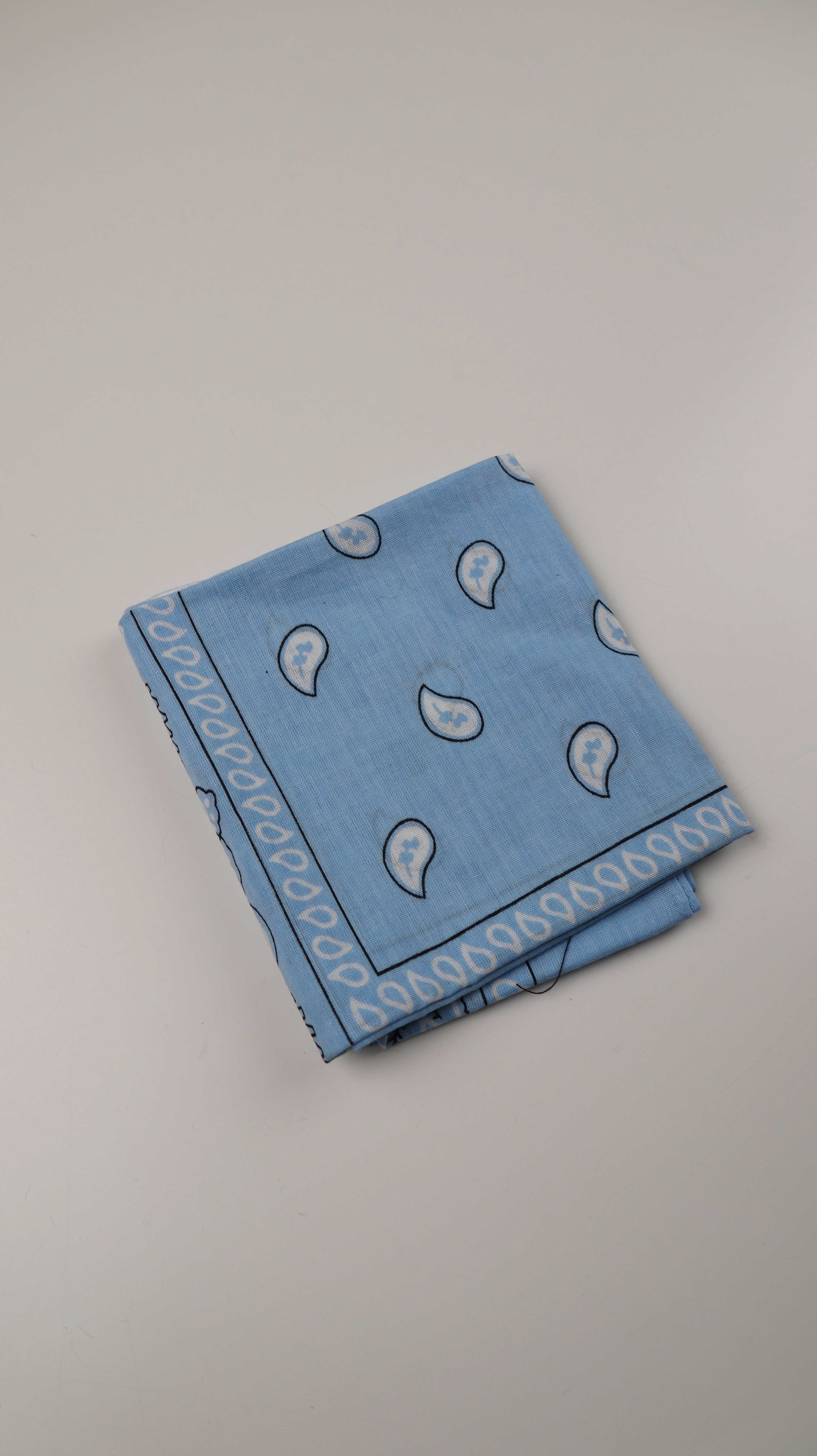 Bandana Tuch blau weiß Paisley Muster Kopftuch Halstuch