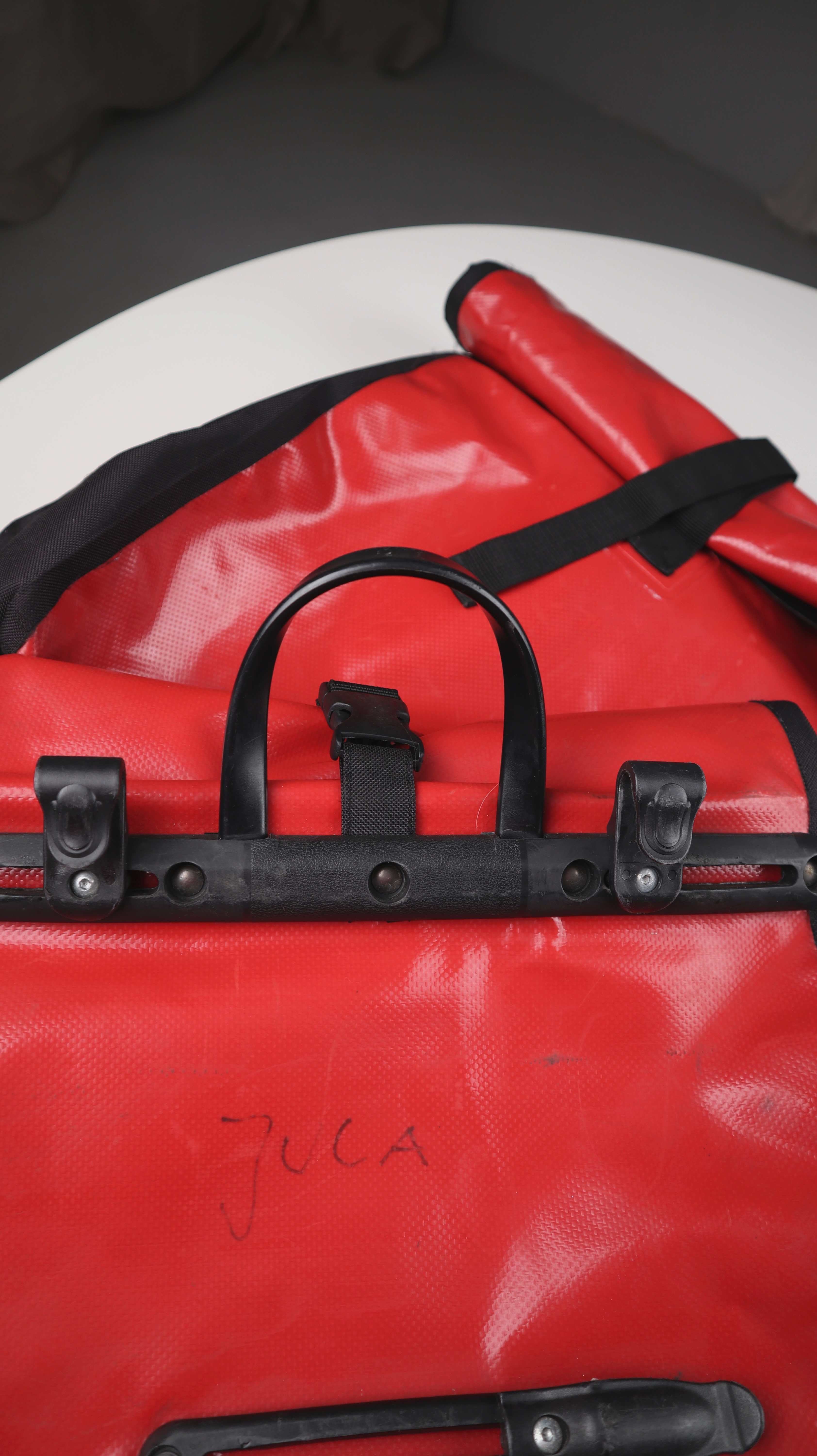 fahrradtasche alex Alex Satteltaschen Fahrradtaschen Set rot schwarz Planentaschen Gepäck – Handpicked pieces
