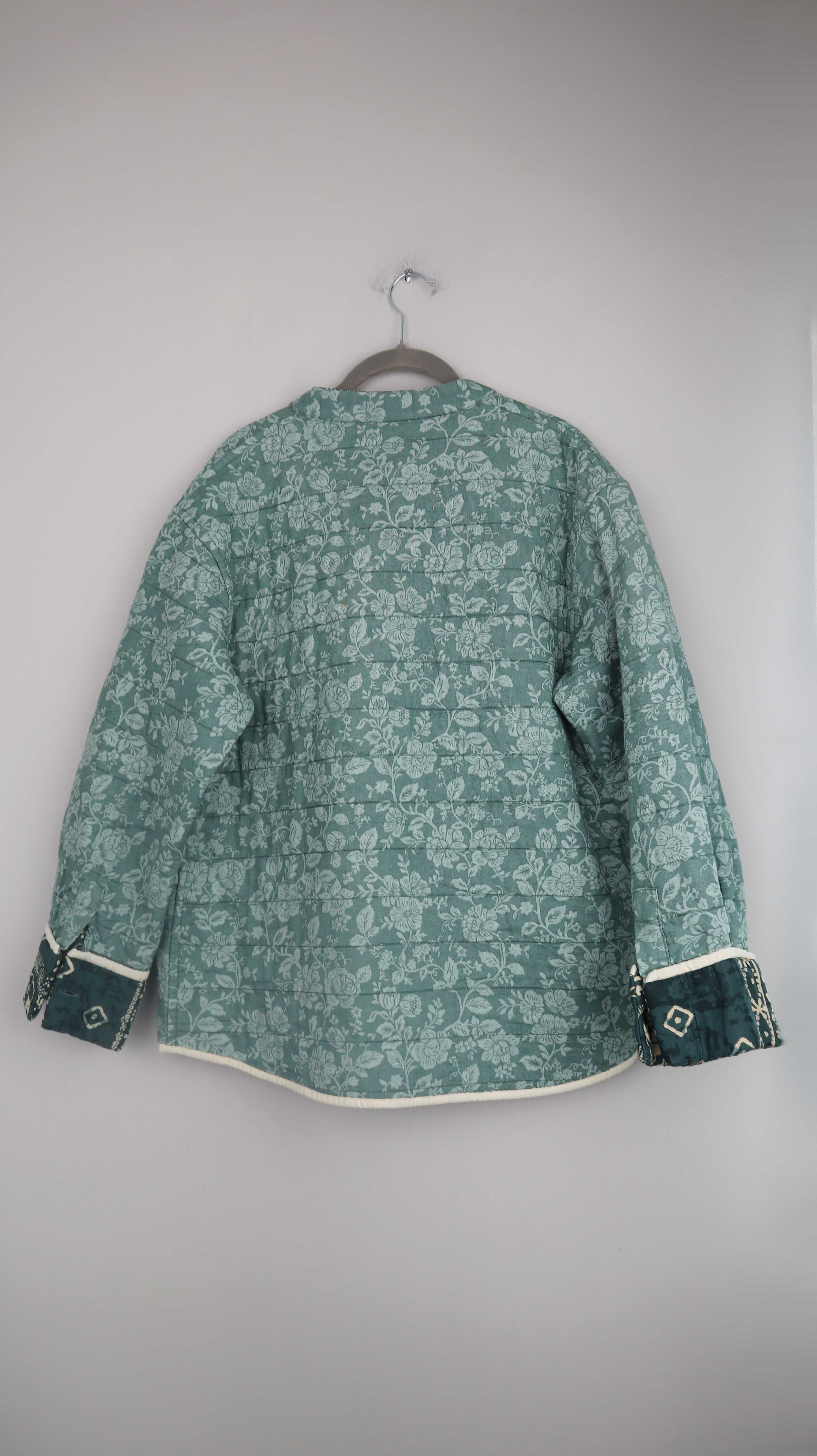 Zara Wendejacke Grün Paisley Steppjacke Hellgrün XS S Indisch Hippie