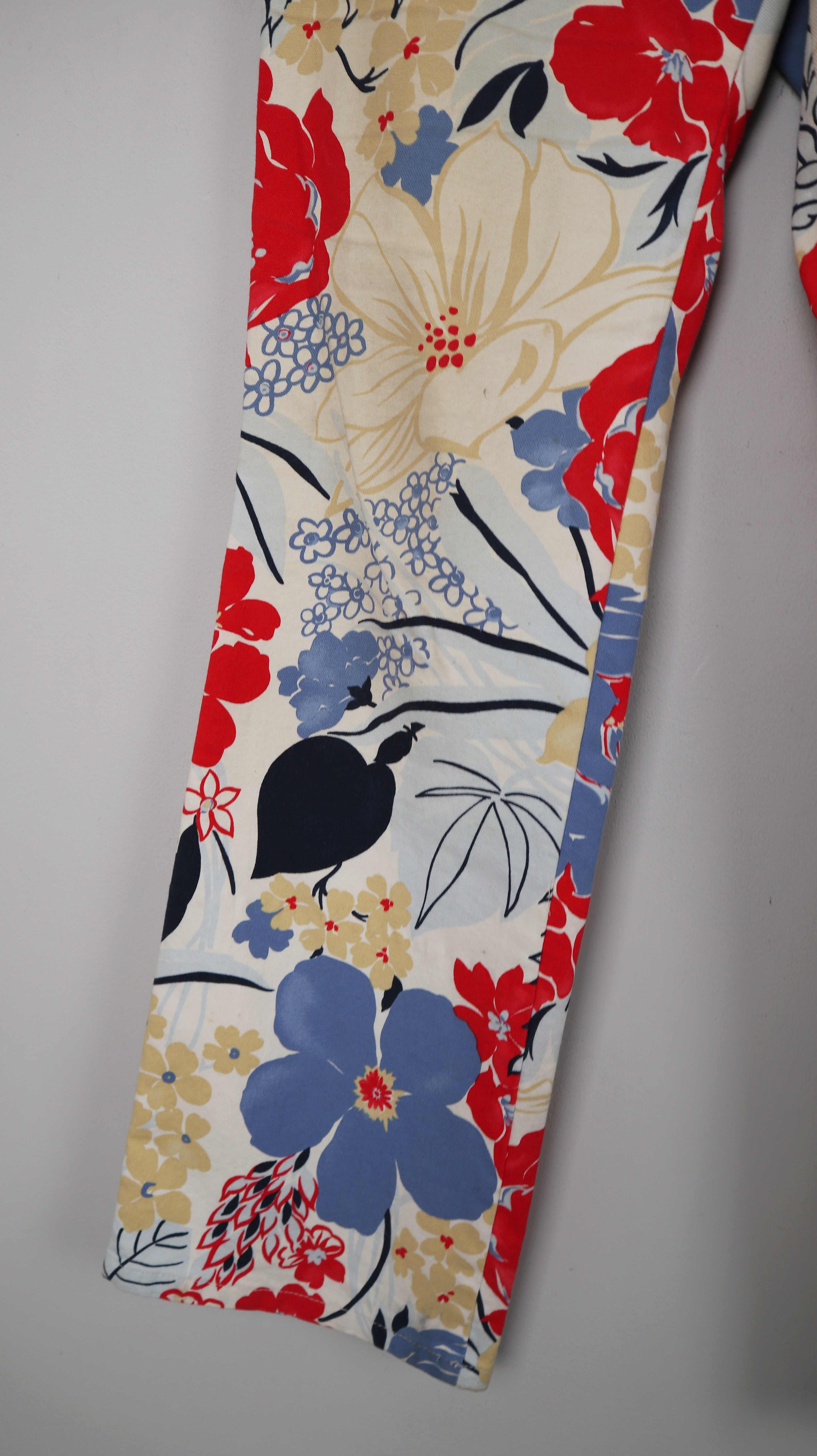 Rosner Hose bunt 38 M flared Blumen bedruckt Muster rot blau
