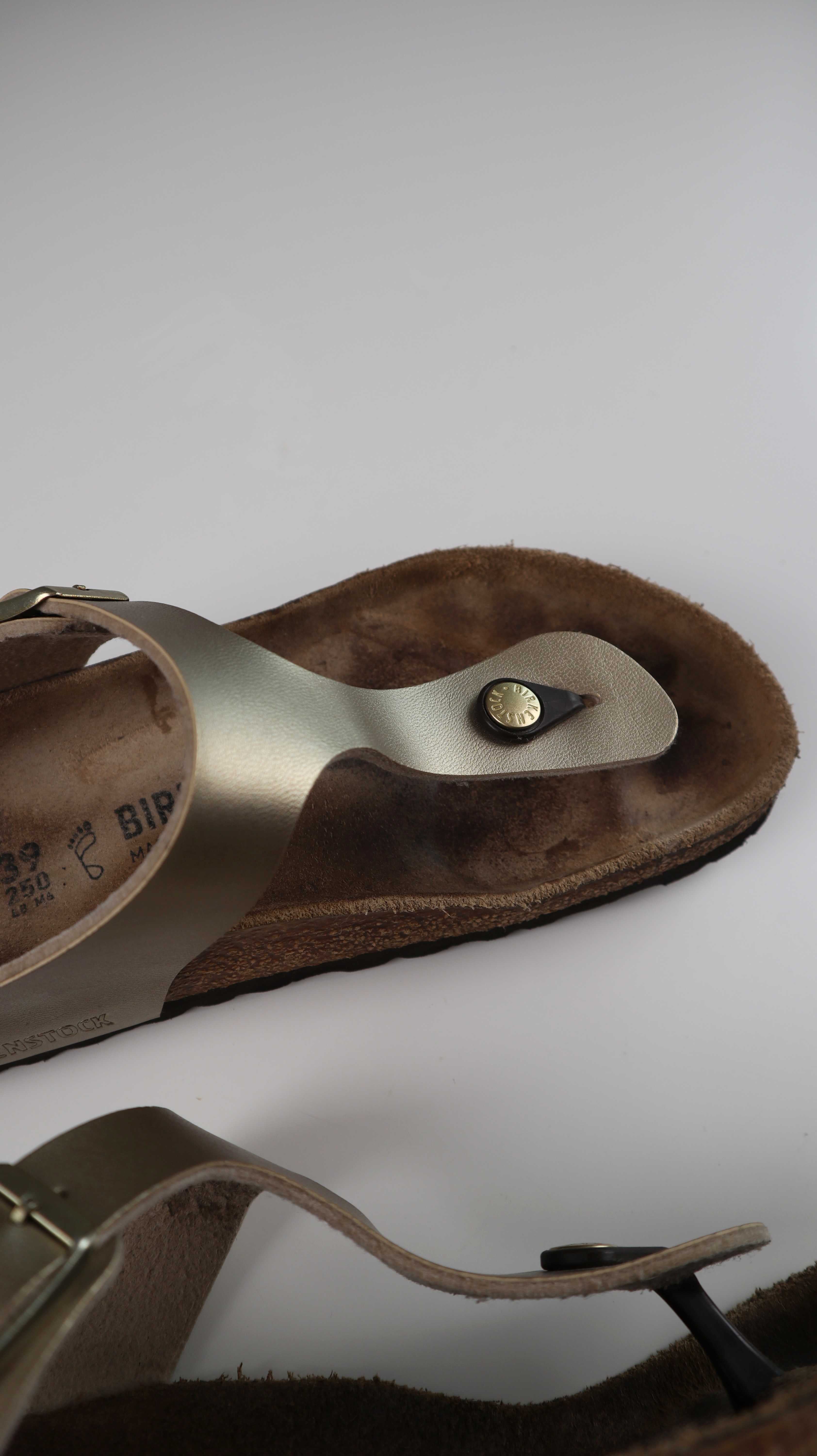Birkenstock Gizeh Gold 39 Sandalen Loafer Slipper Metallic
